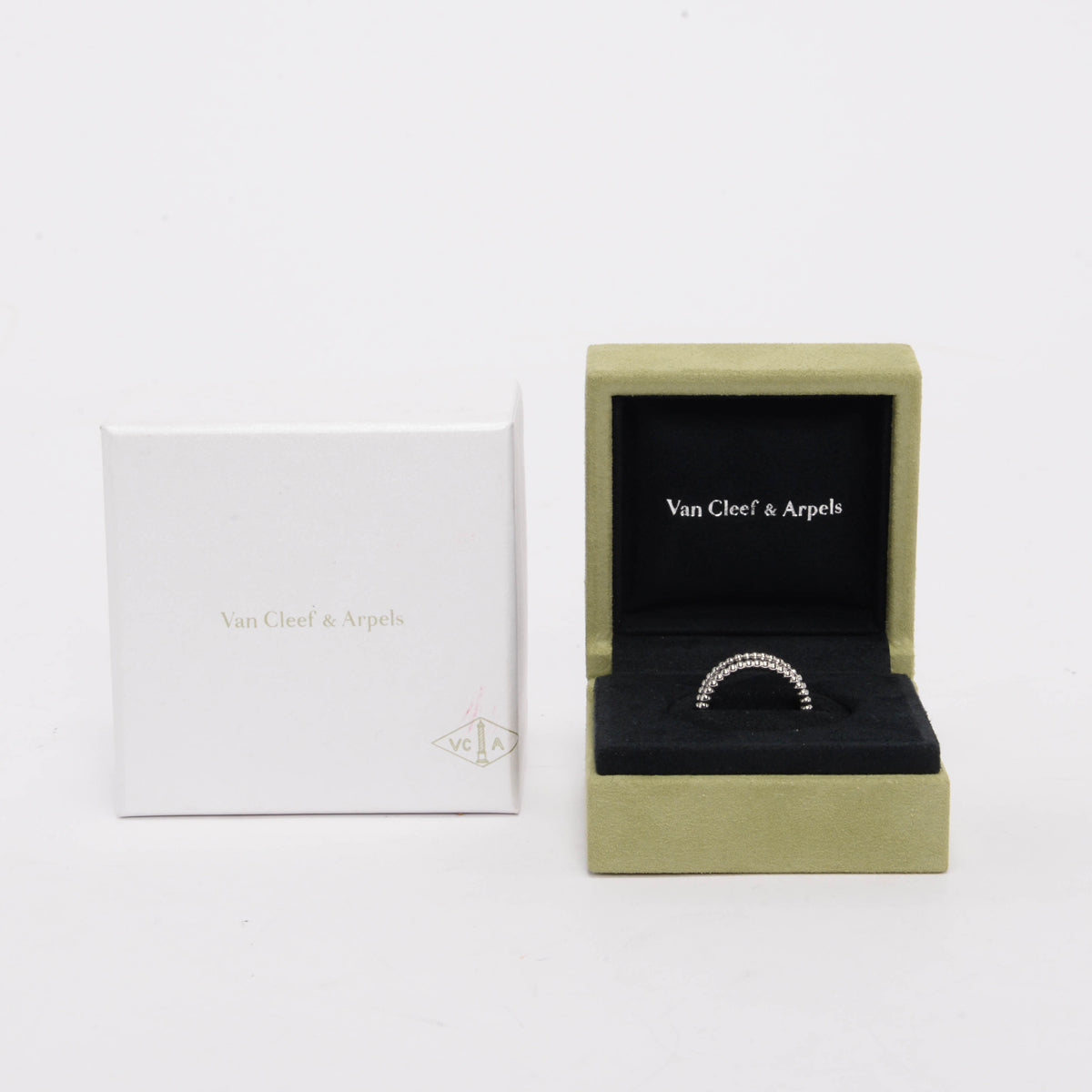 Van Cleef & Arpels 18k White Gold Perlee Signature Ring