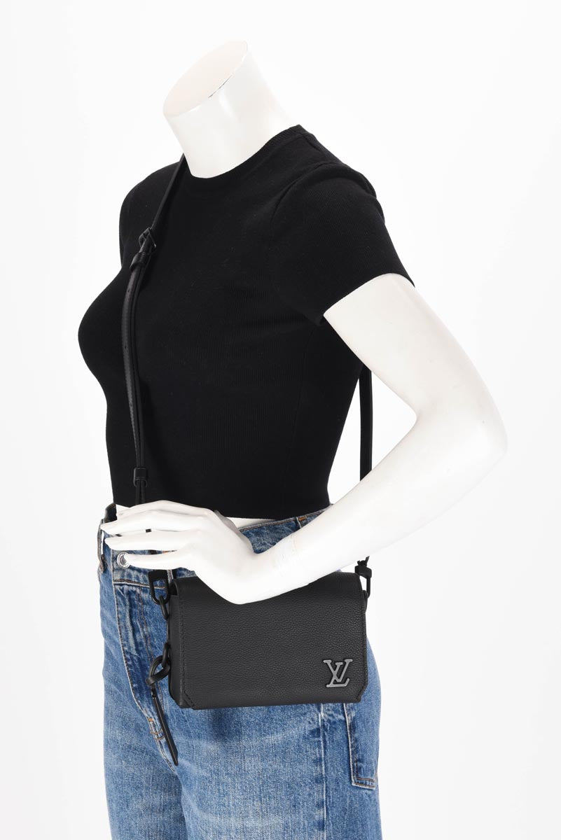 Louis Vuitton Black Calfskin Fastline Wearable Wallet