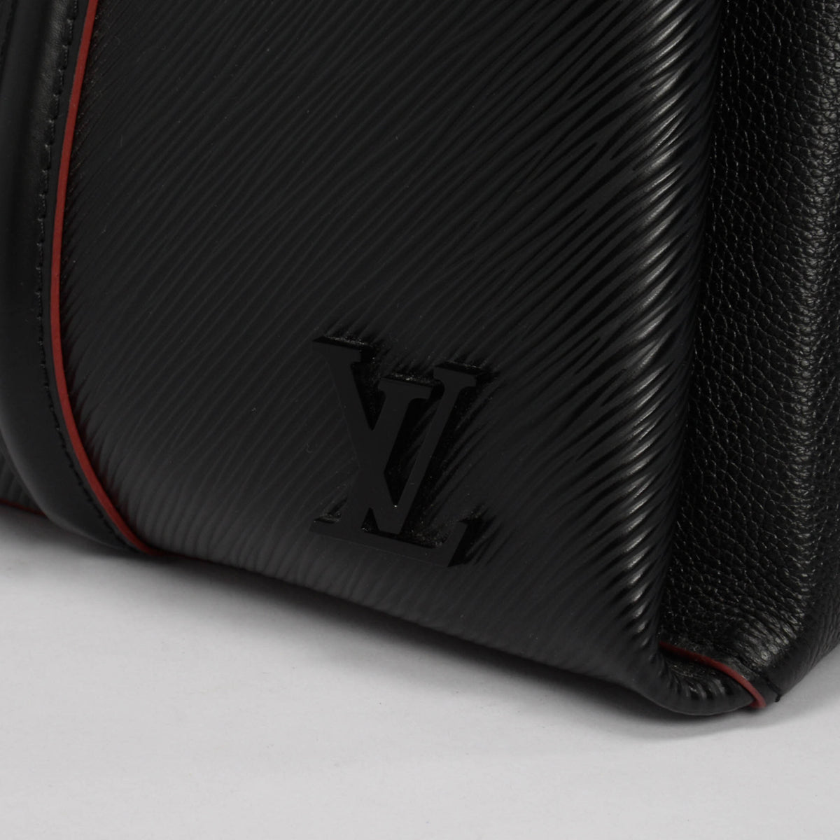 Louis Vuitton Black Epi Leather Soufflot NM MM