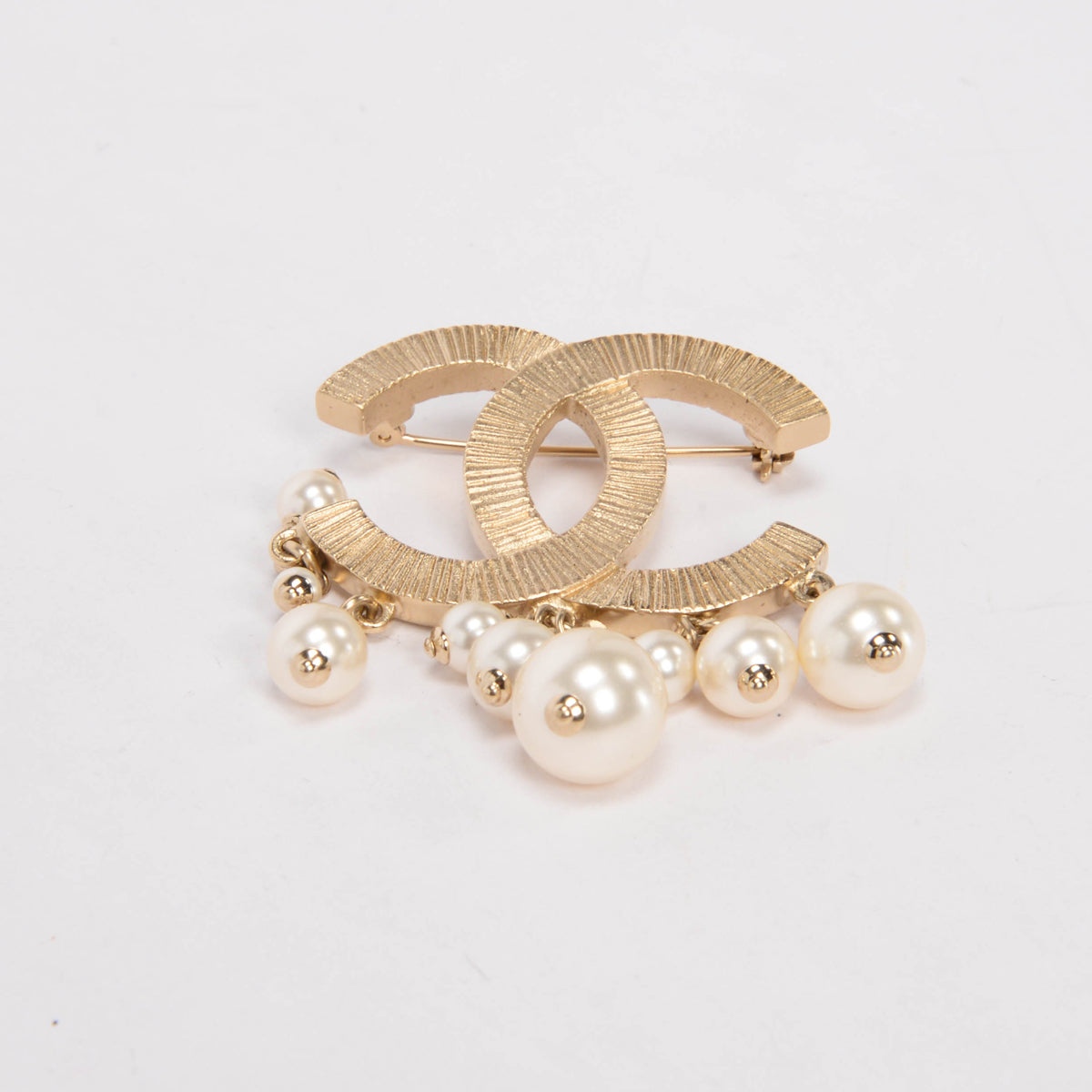 Chanel Light Gold Pearl Detail Brooch