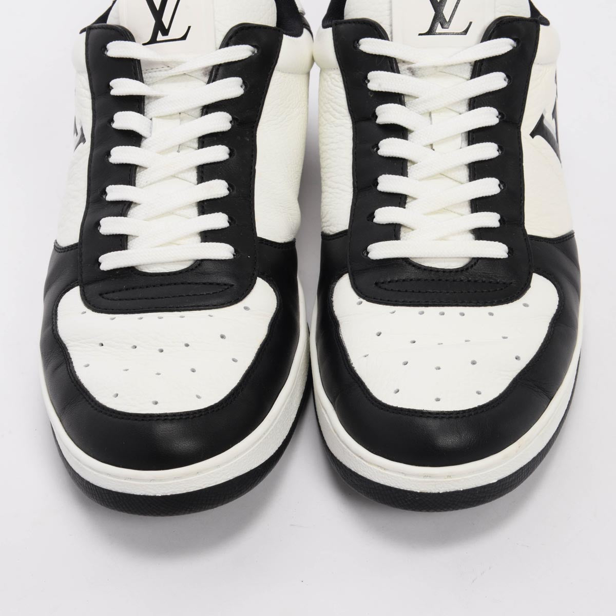 Louis Vuitton Black & White Calfskin Rivoli Sneakers 8