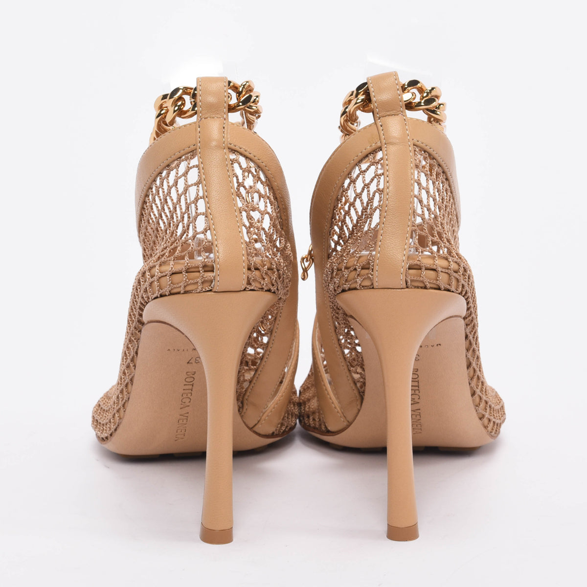 Bottega Veneta Beige Mesh Chunky Chain Pumps 37