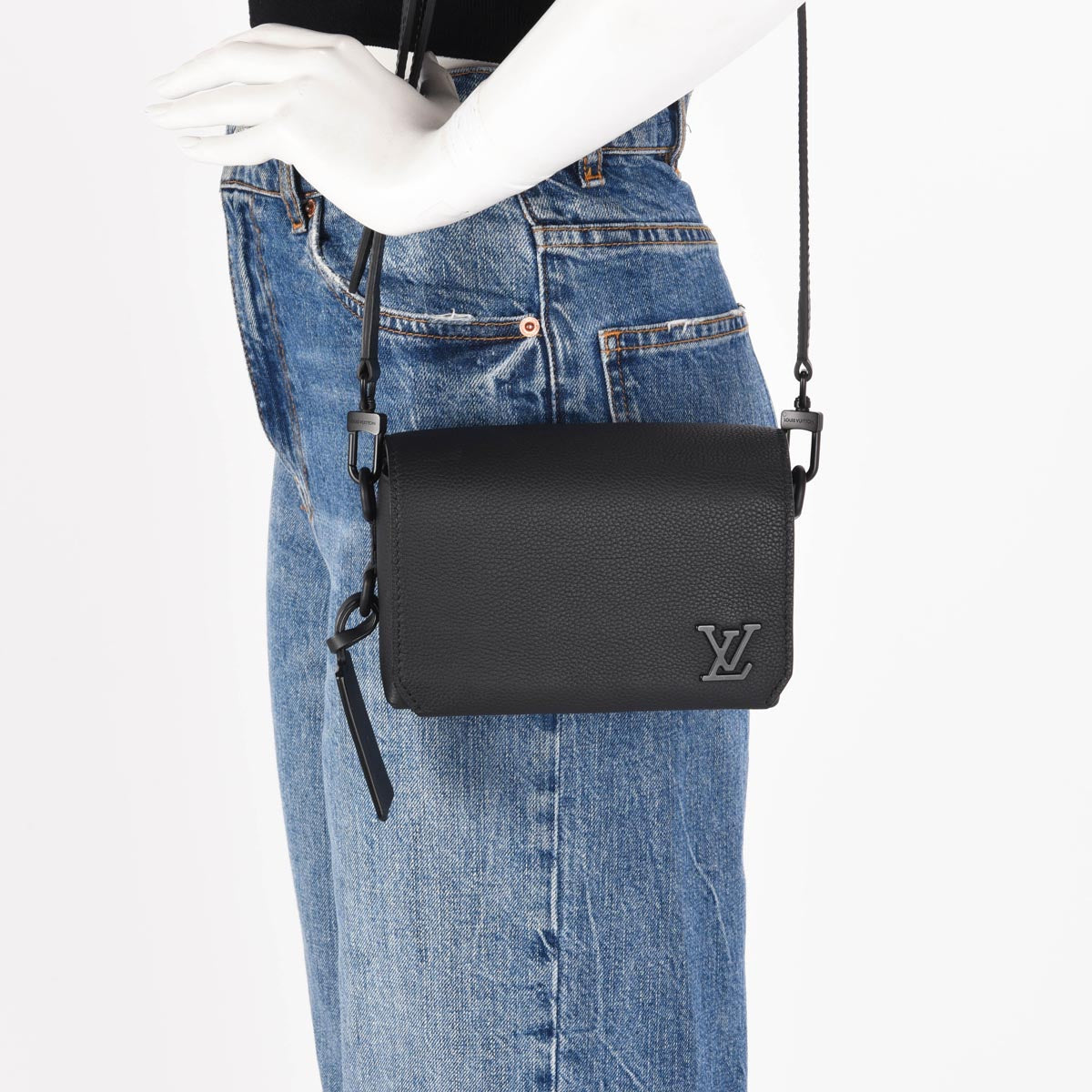 Louis Vuitton Black Calfskin Fastline Wearable Wallet