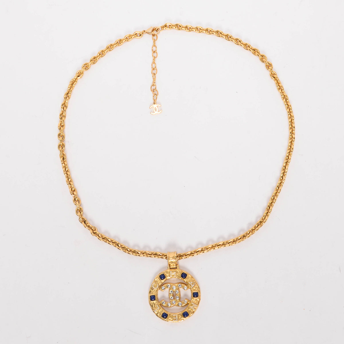 Chanel Gold Gripoix Medallion Necklace