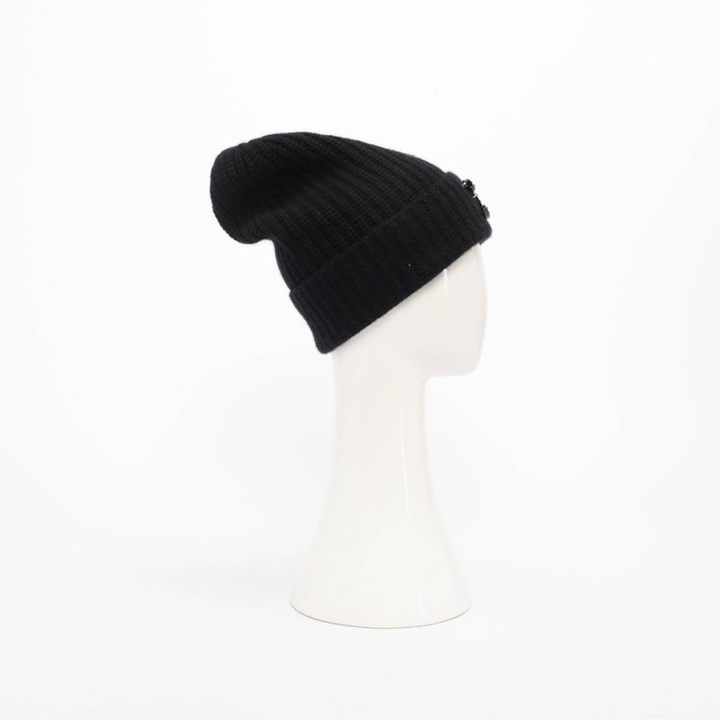 Chanel Black Cashmere Beanie with Removable CC Brooch - Blue Spinach