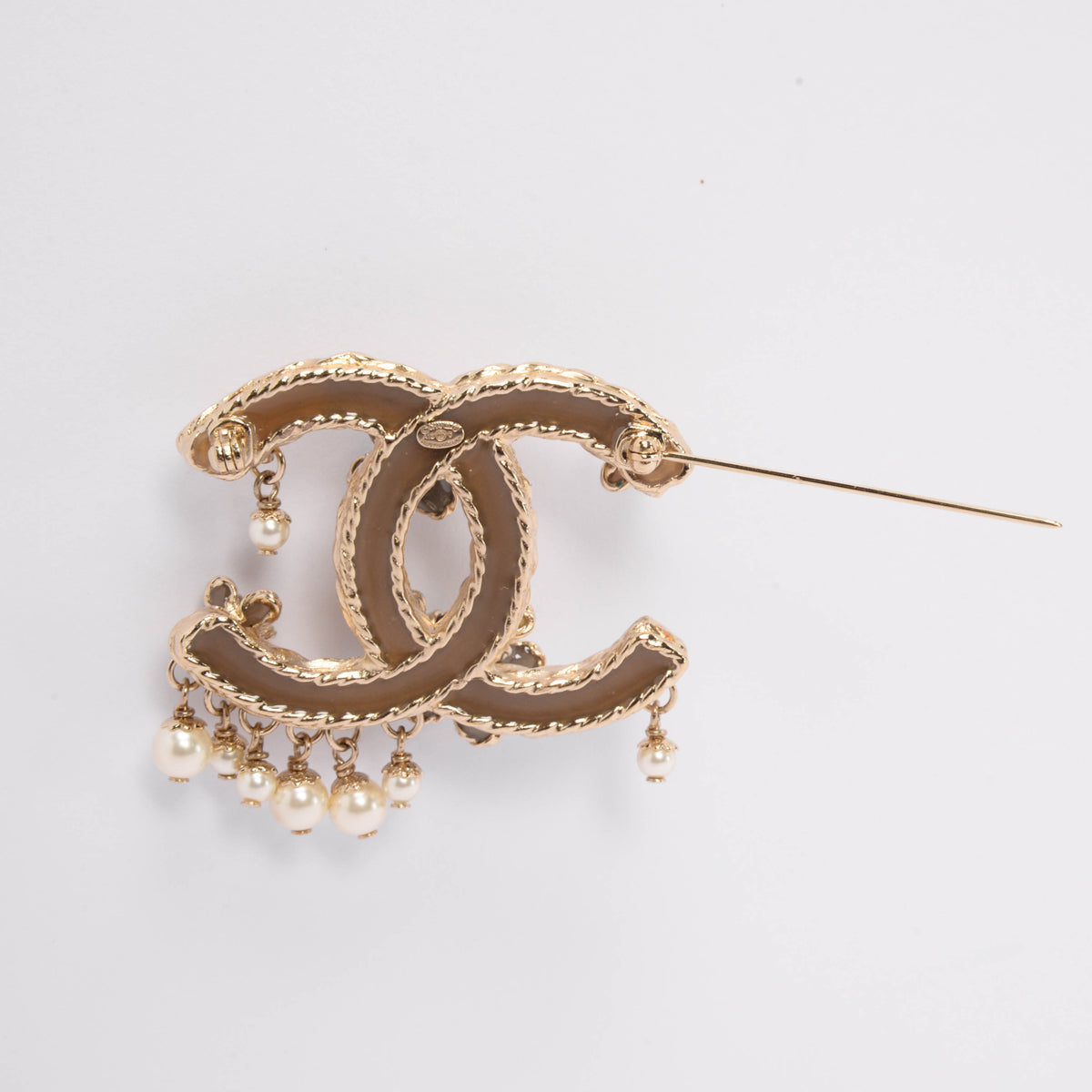 Gold Classic Pearl hot CC Brooch