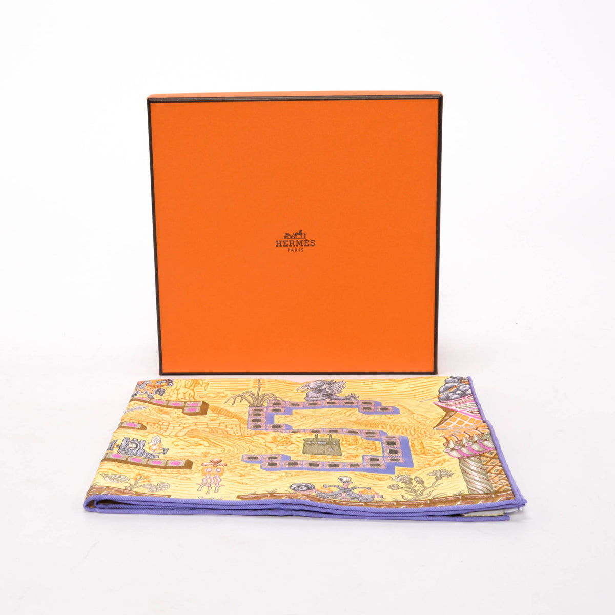 Hermes Jaune Super Silk Quest Detail Pocket Square