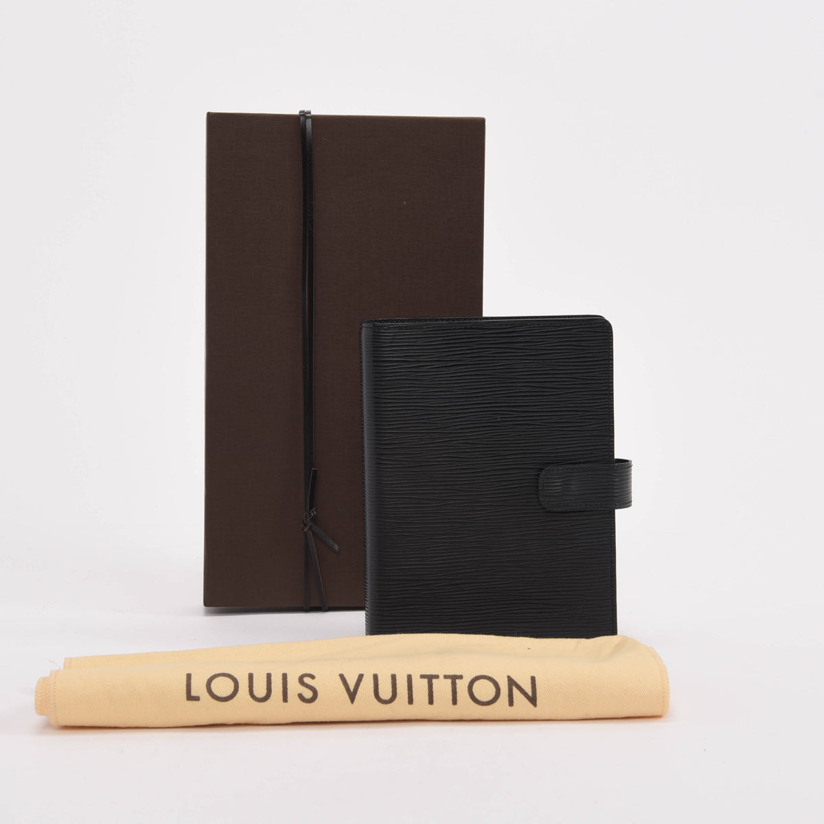 Louis Vuitton Black Epi Leather Medium Ring Agenda Cover