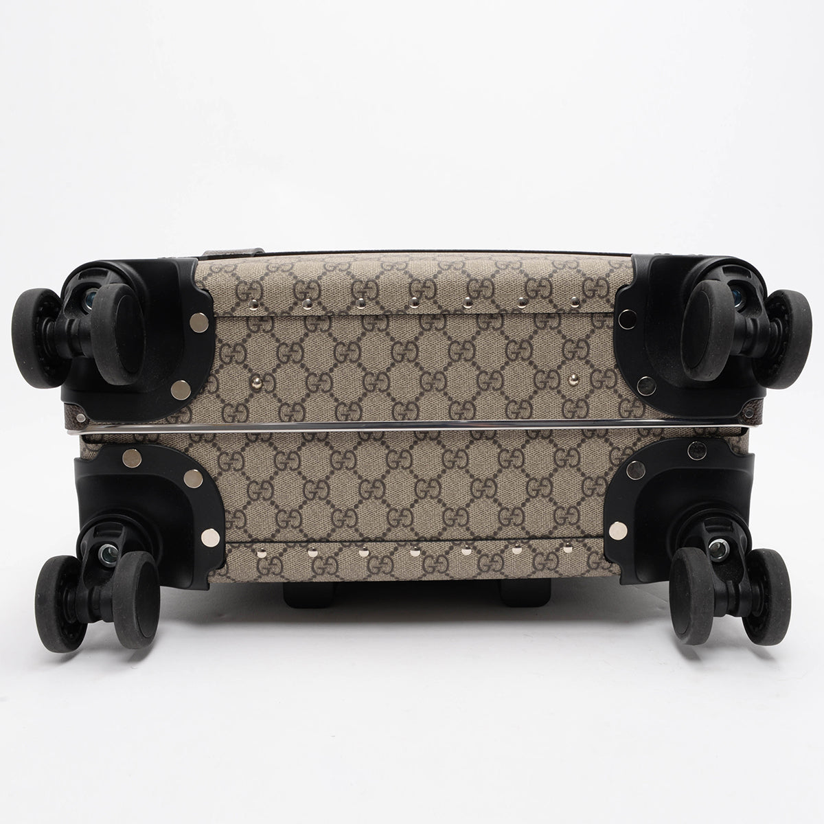 Gucci x Globe Trotter GG Supreme Cabin Size Rolling Luggage