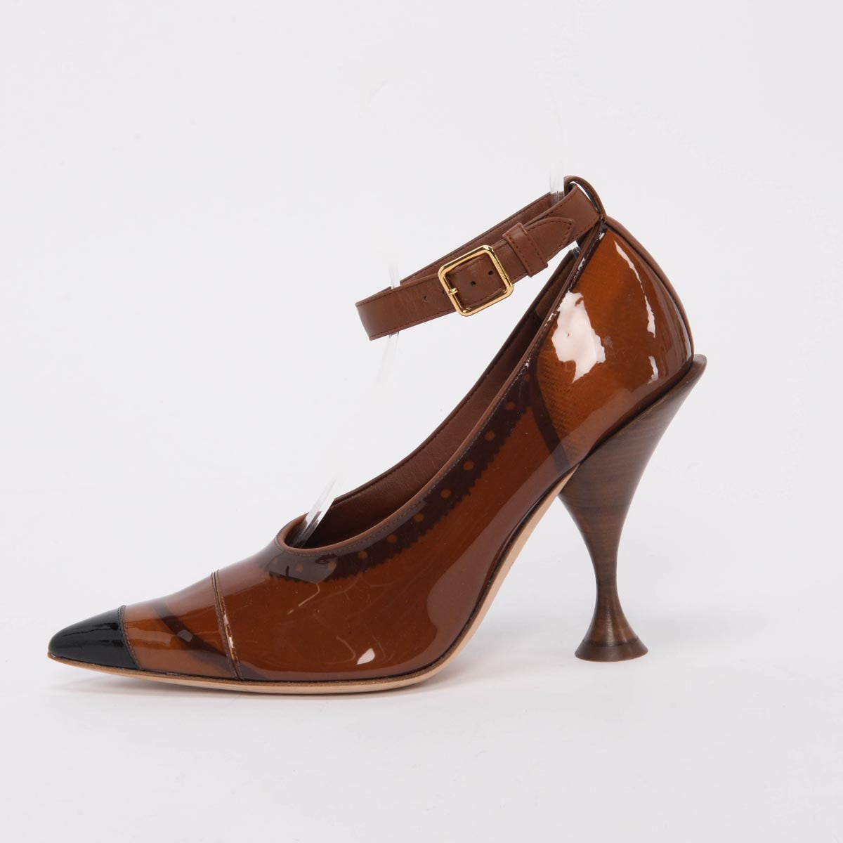 Burberry Burnished Brown Patent Evan Pointed Toe Pumps 39