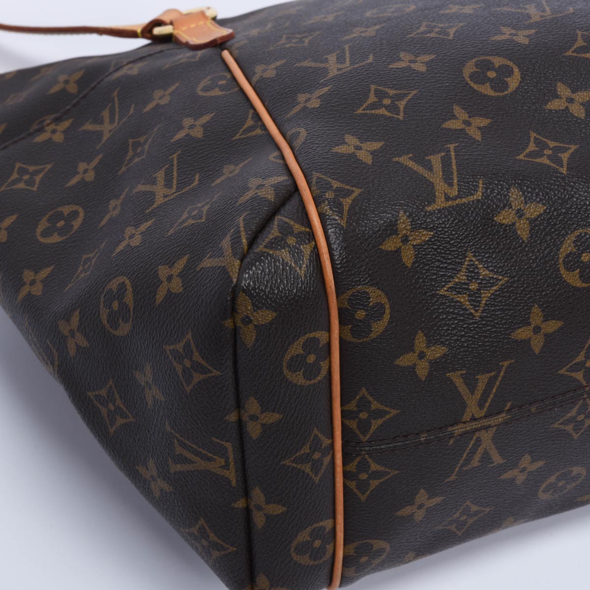 Louis Vuitton Monogram Totally MM