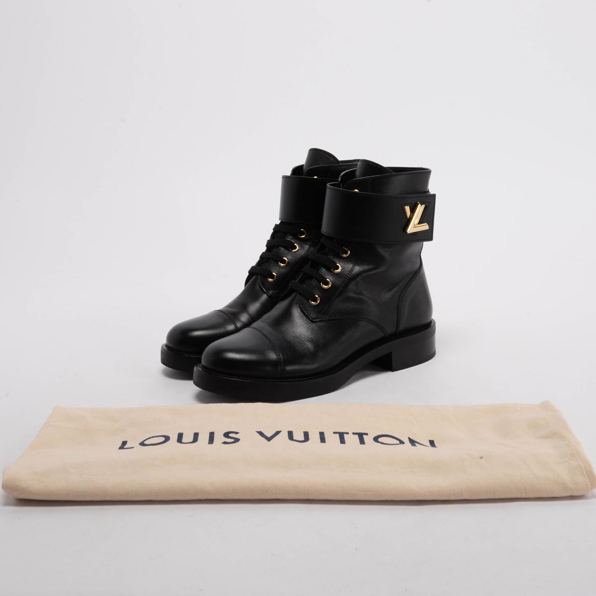 Louis Vuitton Black Calfskin Wonderland Flat Ranger Boots 38.5