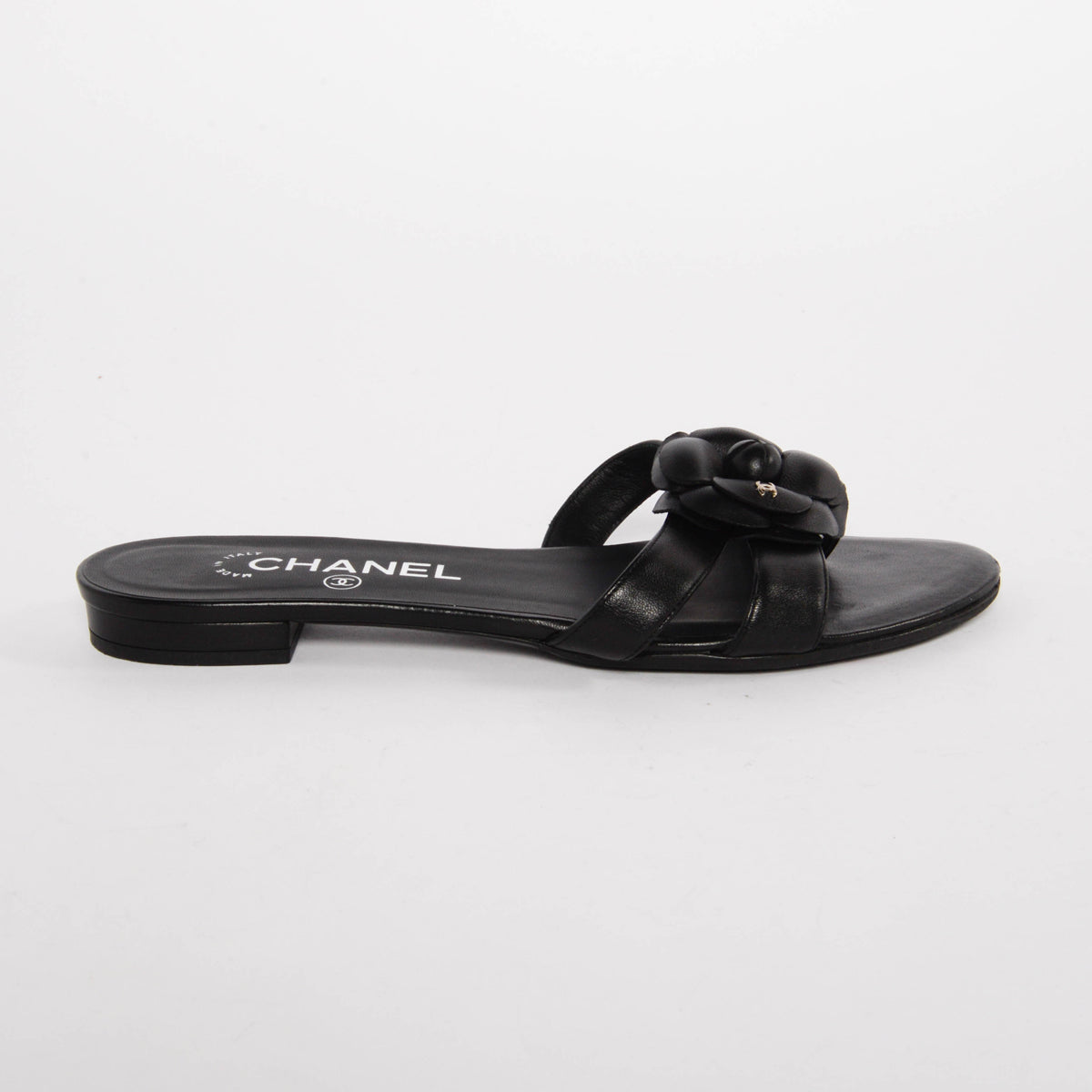 Chanel Black Lambskin Camellia Thong Sandals 38.5