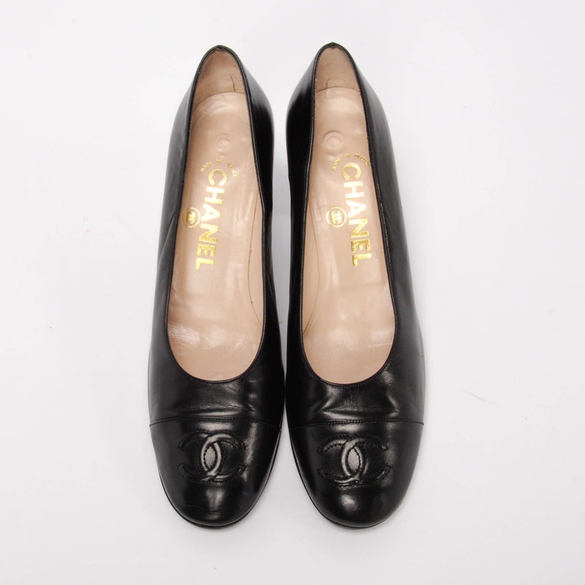 Chanel Vintage Black Lambskin Classic CC Pumps 38