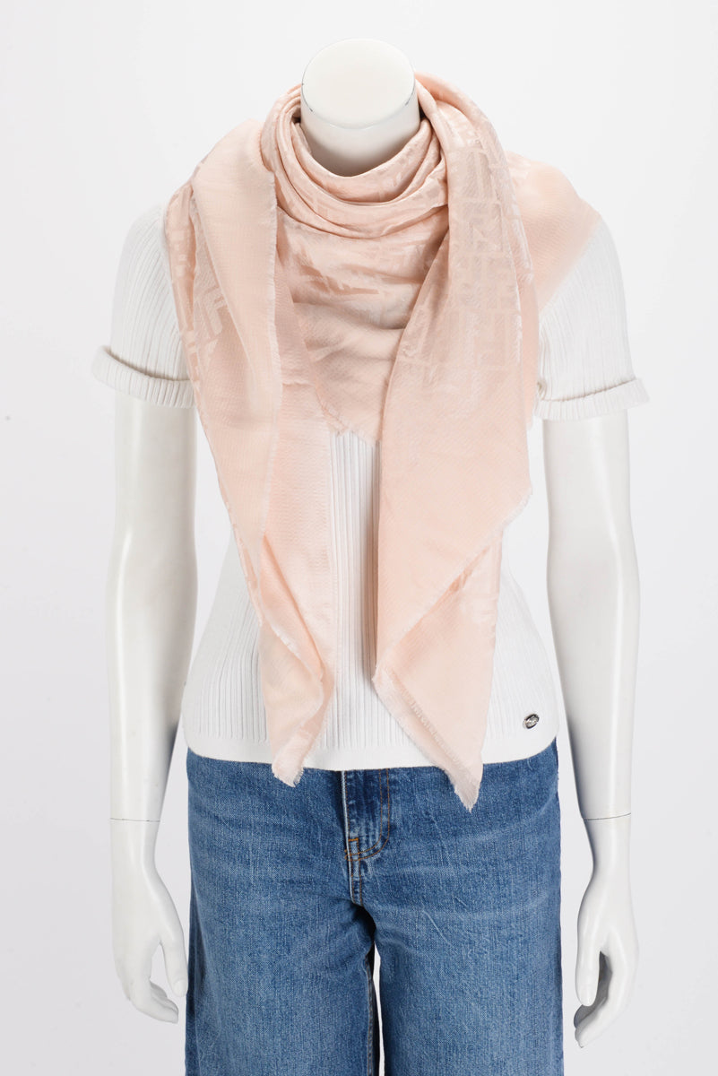 Fendi pink shawl hotsell