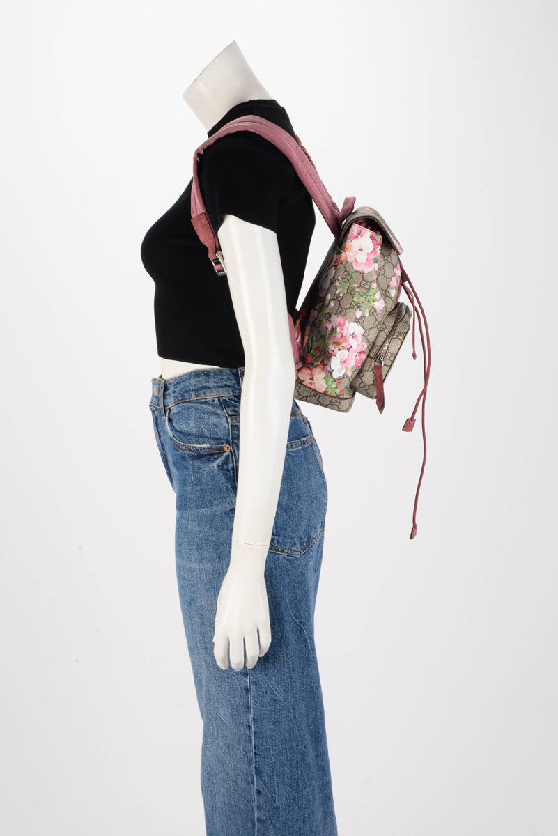 Gucci Dry Rose GG Supreme Blooms Small Buckle Backpack