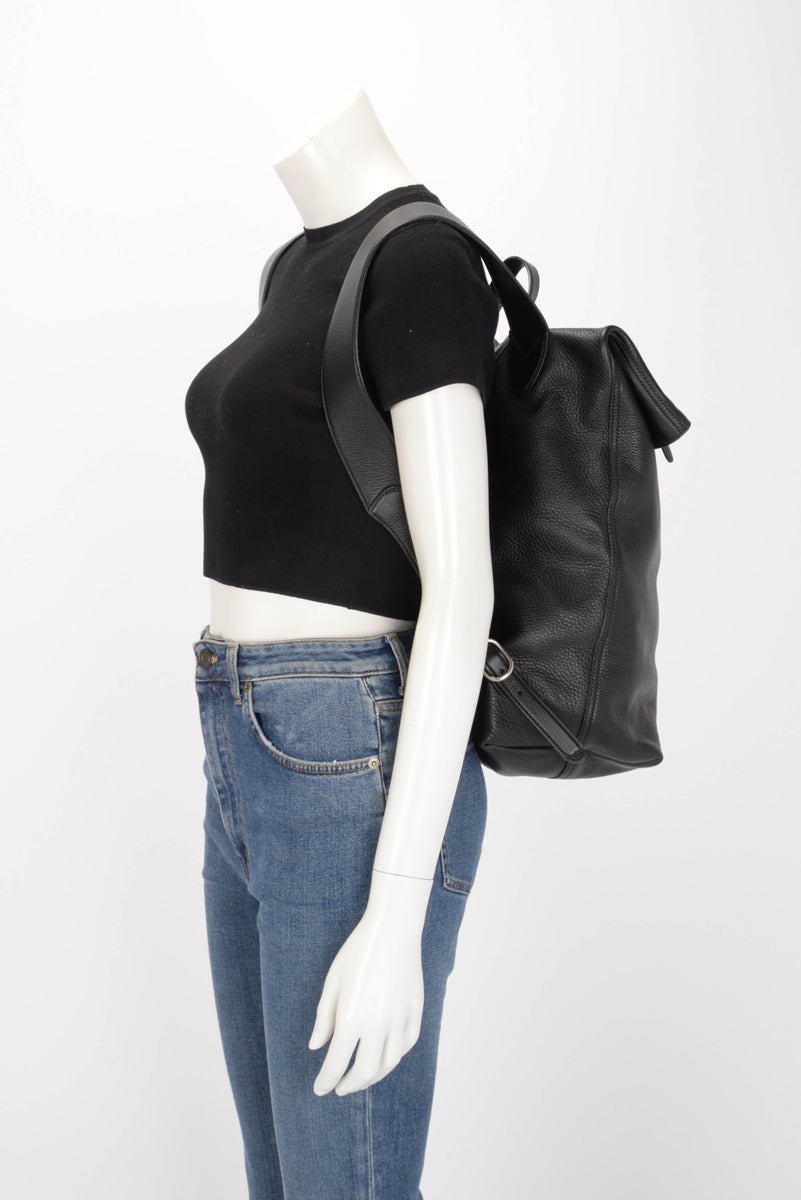Gucci Black Grained Leather 1961 Jackie Backpack