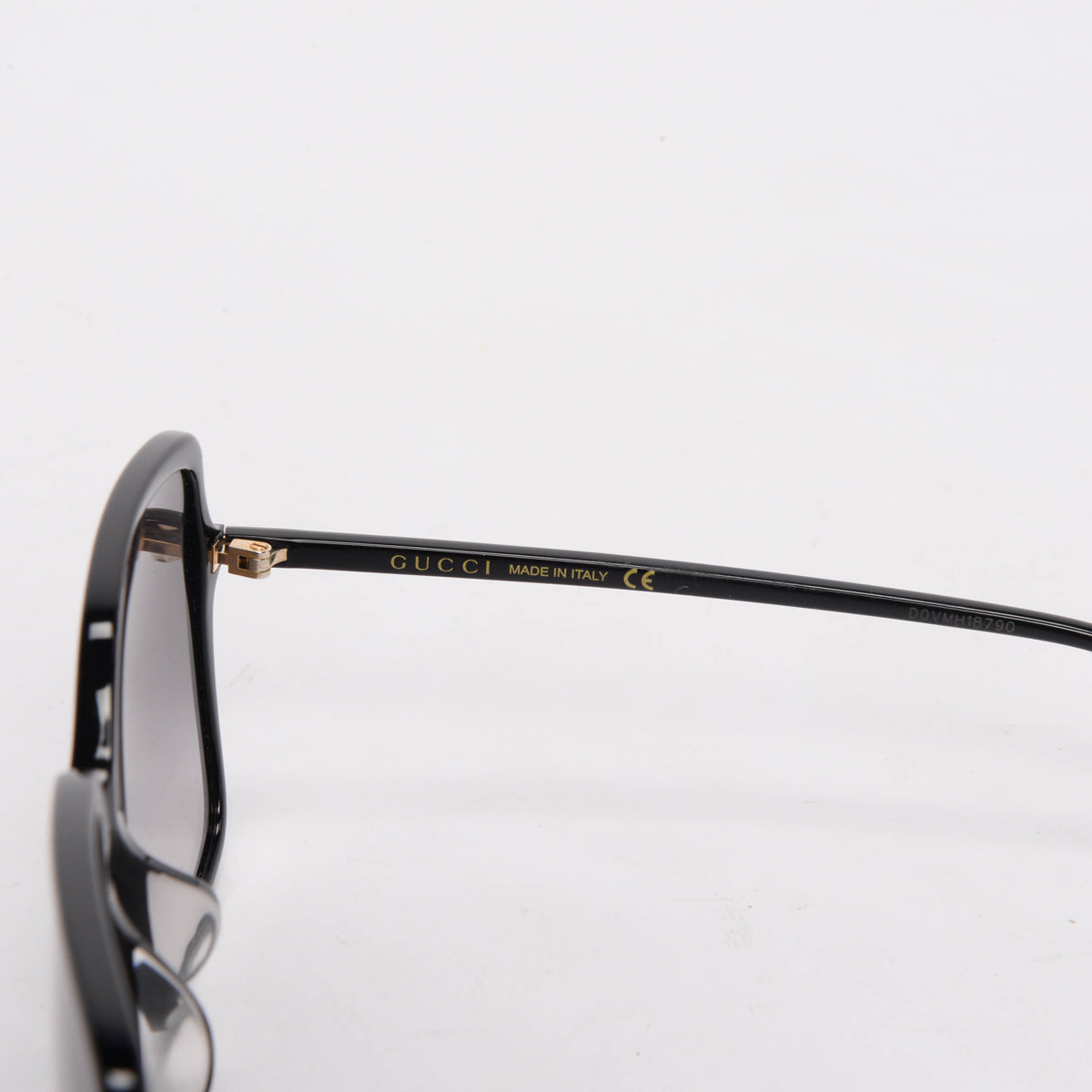 Gucci Black Oversized Square Sunglasses