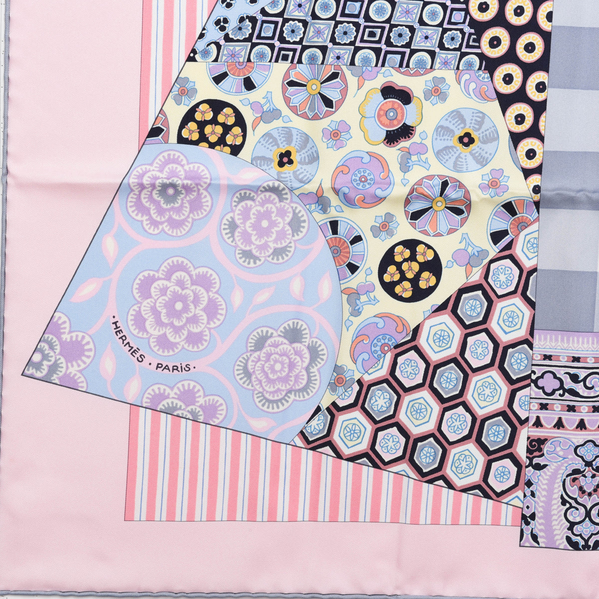 Hermes Rose Pale Silk L'Art Du Sarasa Scarf