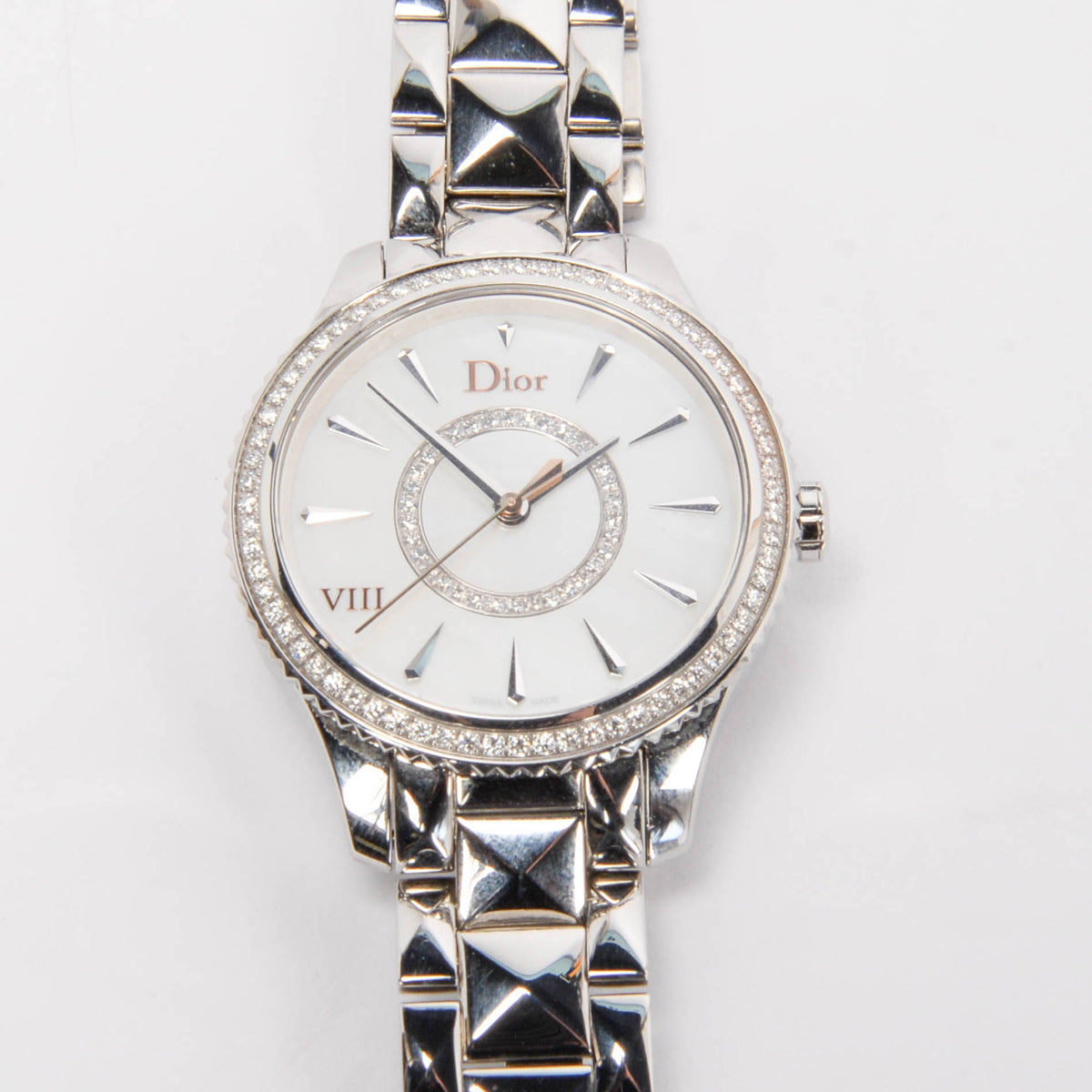 Dior Diamond & Mother of Pearl VIII Montaigne Watch