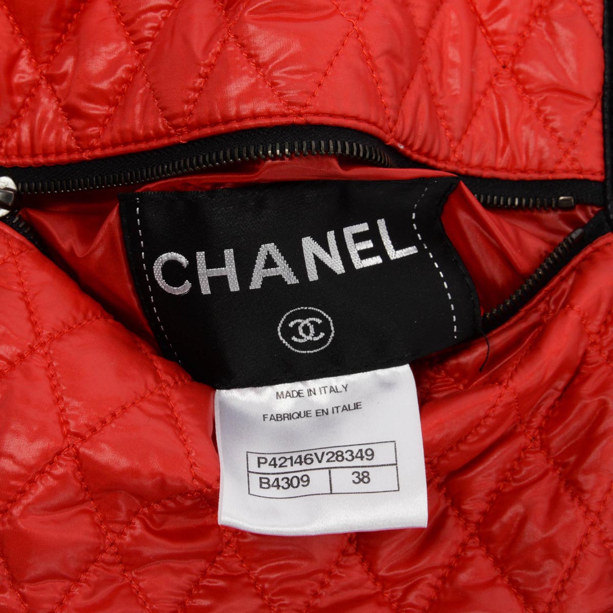 Chanel Black & Red Quilted Nylon Reversible CC Jacket FR 38