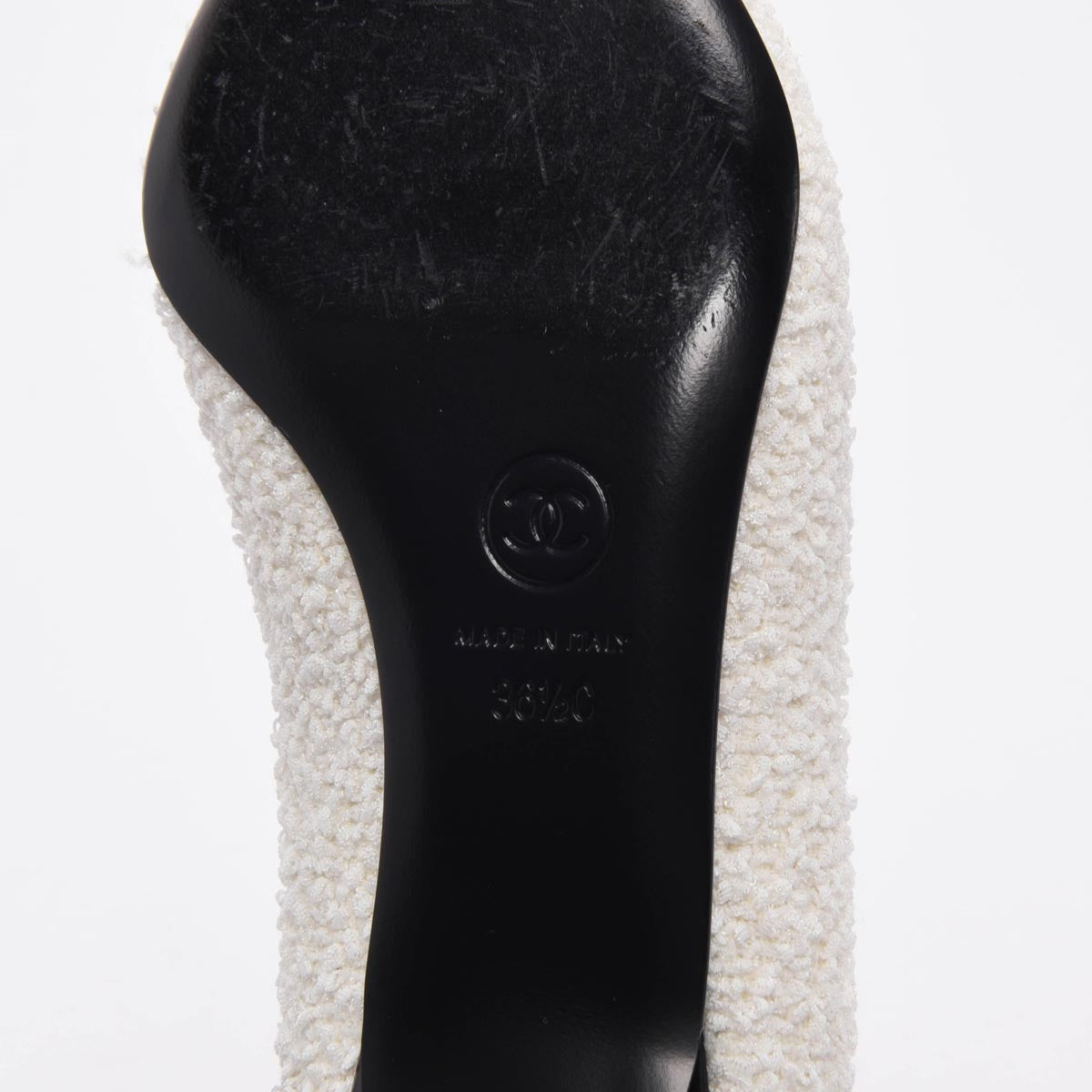Chanel White Boucle Kitten Heel Pumps 36.5