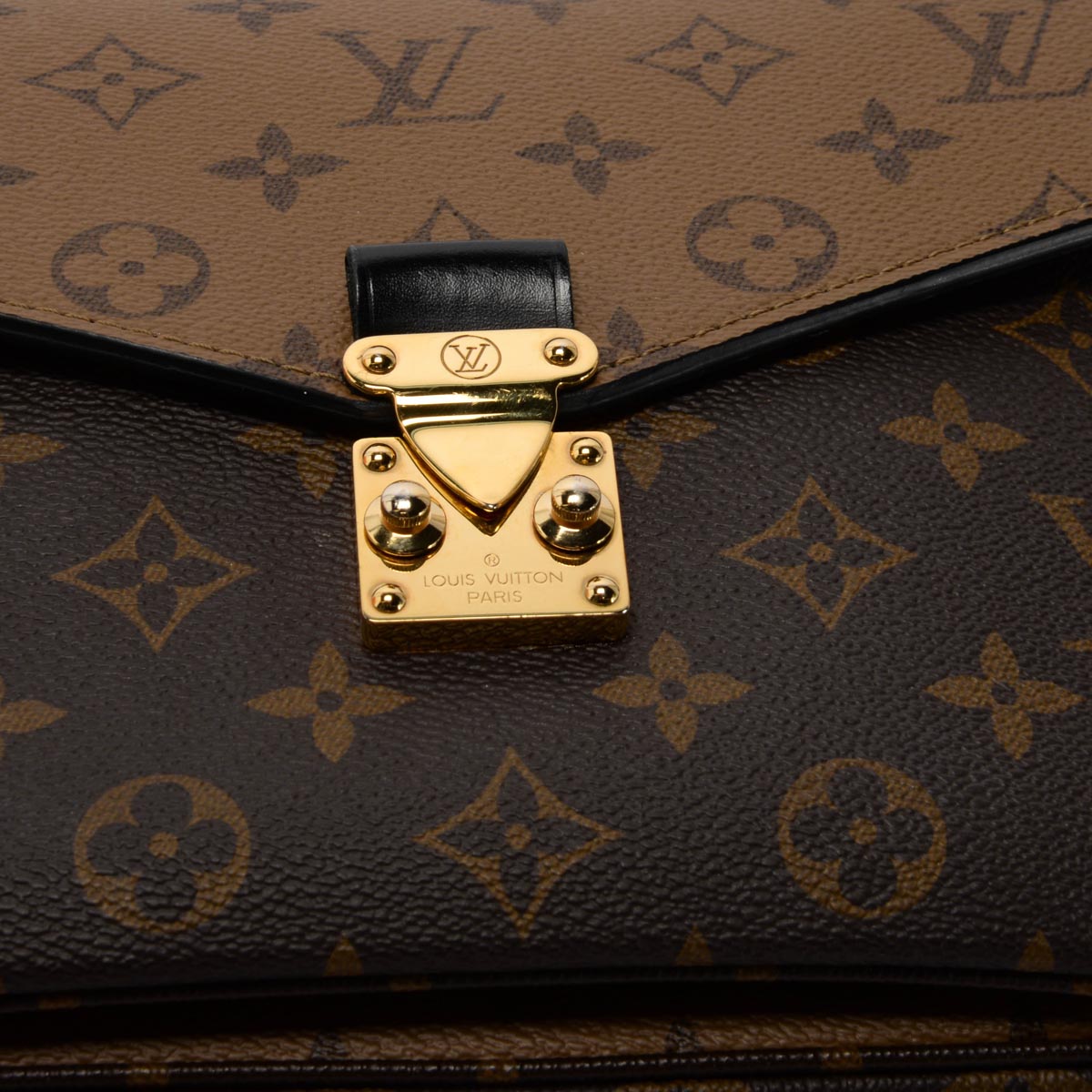 Louis Vuitton Reverse Monogram Pochette Metis