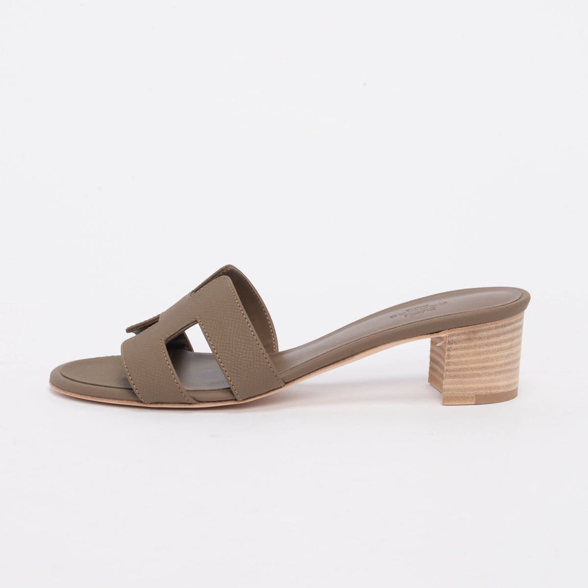 Hermes Etoupe Epsom Oasis Sandals 38