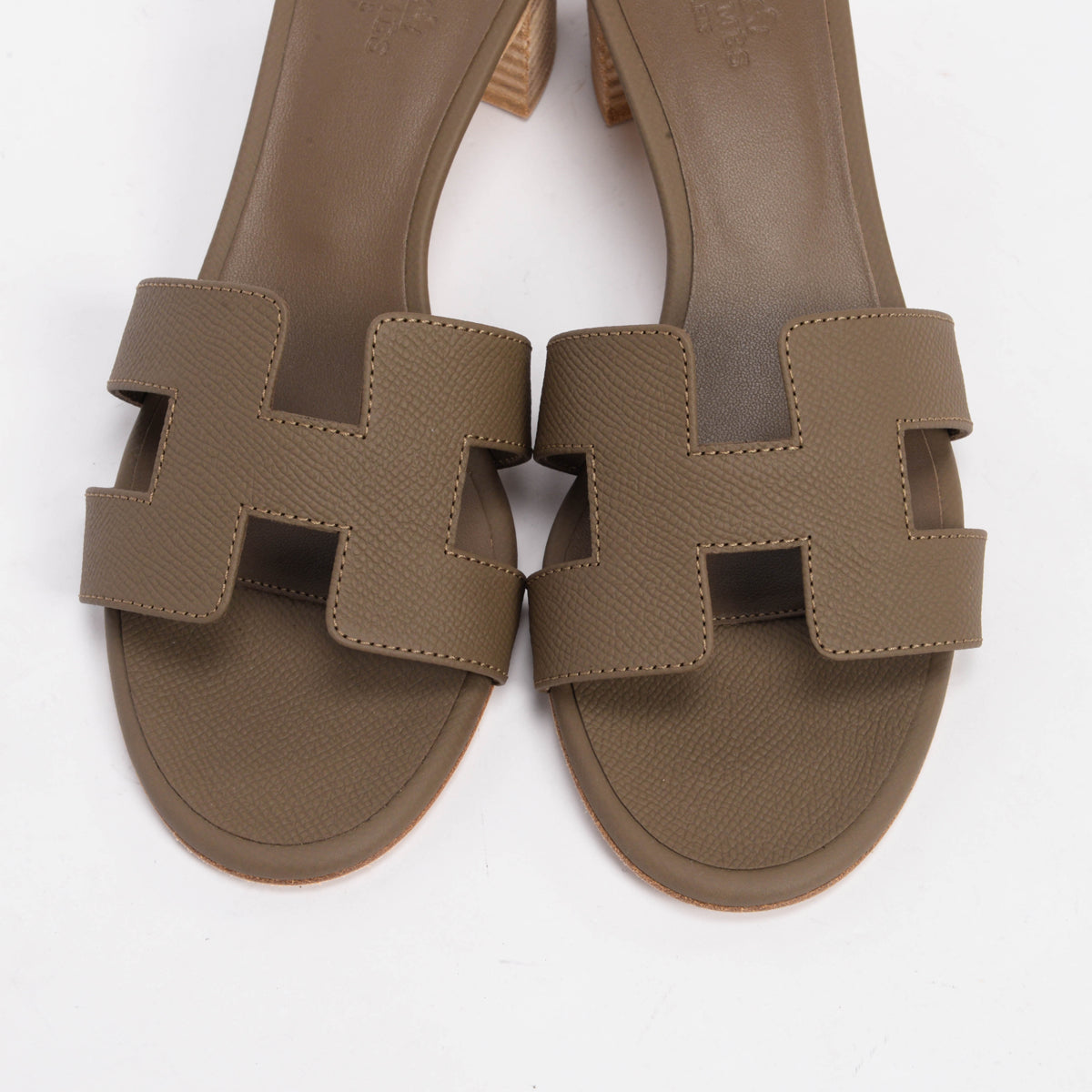 Hermes Etoupe Epsom Oasis Sandals 38