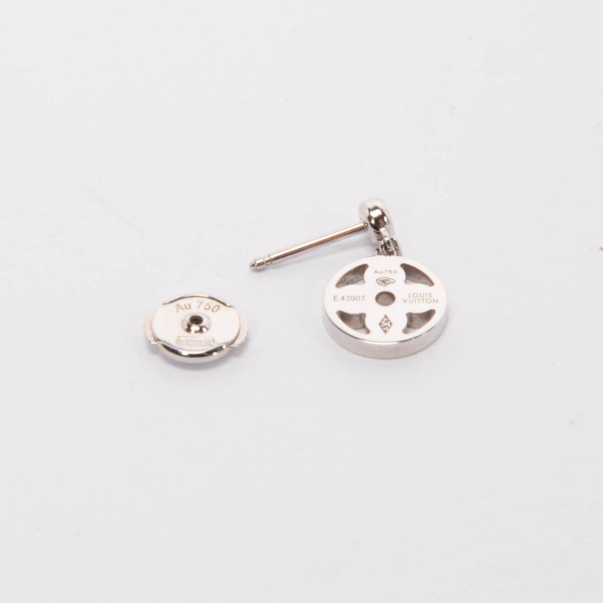Louis Vuitton 18k White Gold & Diamond Idylle Blossom Ear Studs