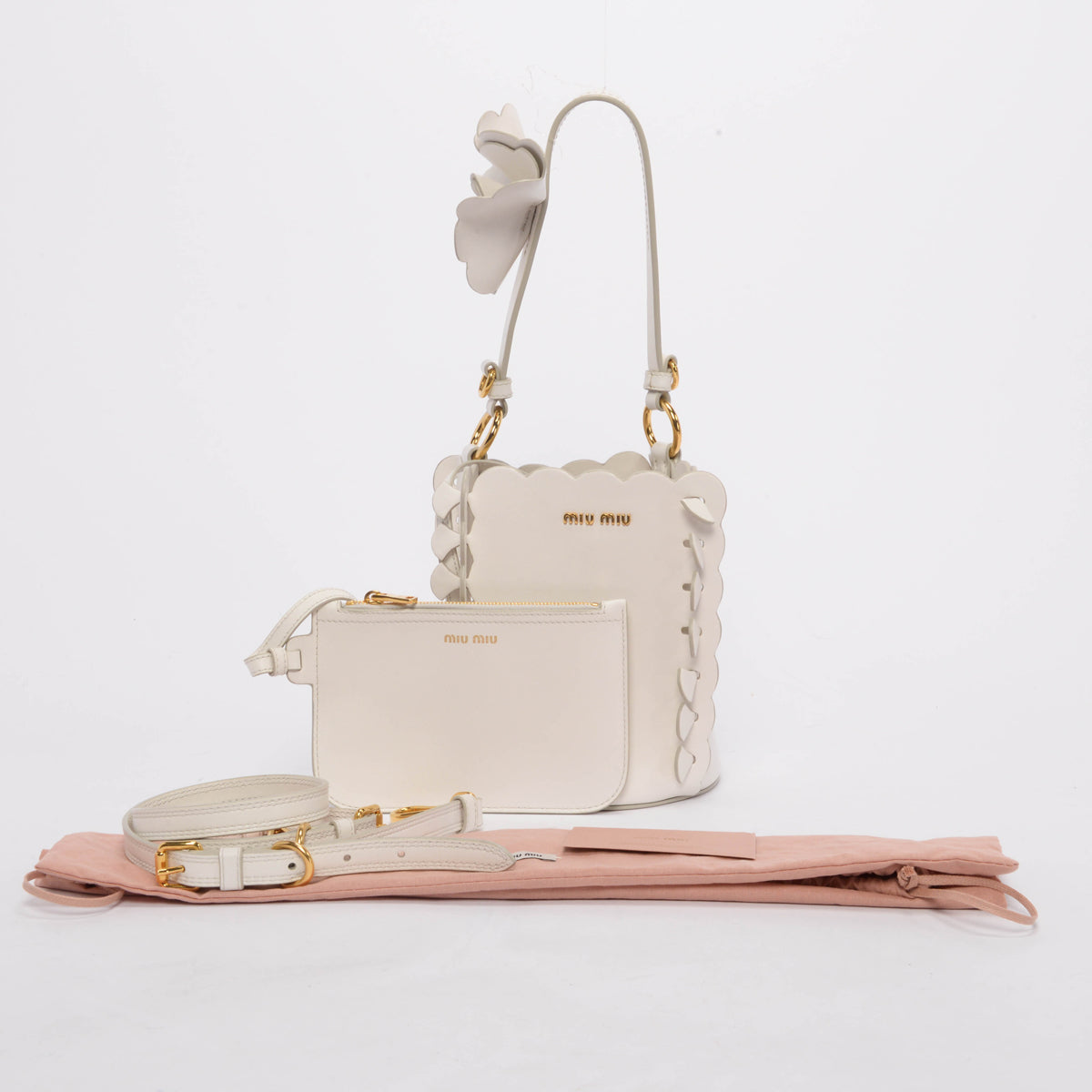 Miu Miu White Calfskin Flower Scalloped Bucket Bag