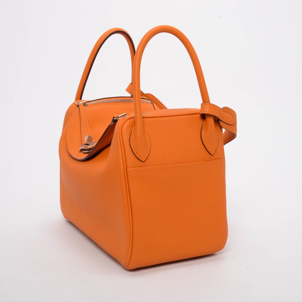 Hermes Apricot Clemence Lindy 30