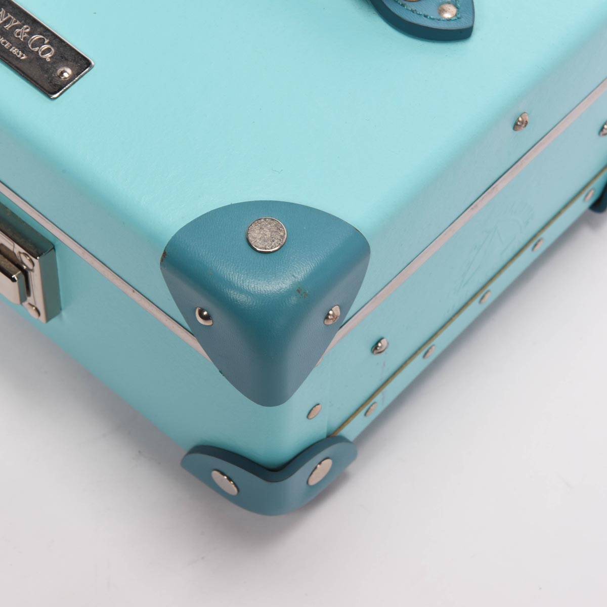 Tiffany & Co x Globe Trotter Tiffany Blue Jewellery Case