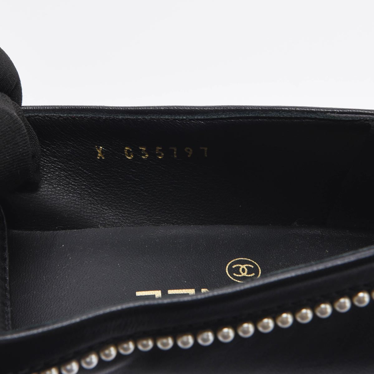 Chanel Black Lambskin Pearl CC Loafers 42