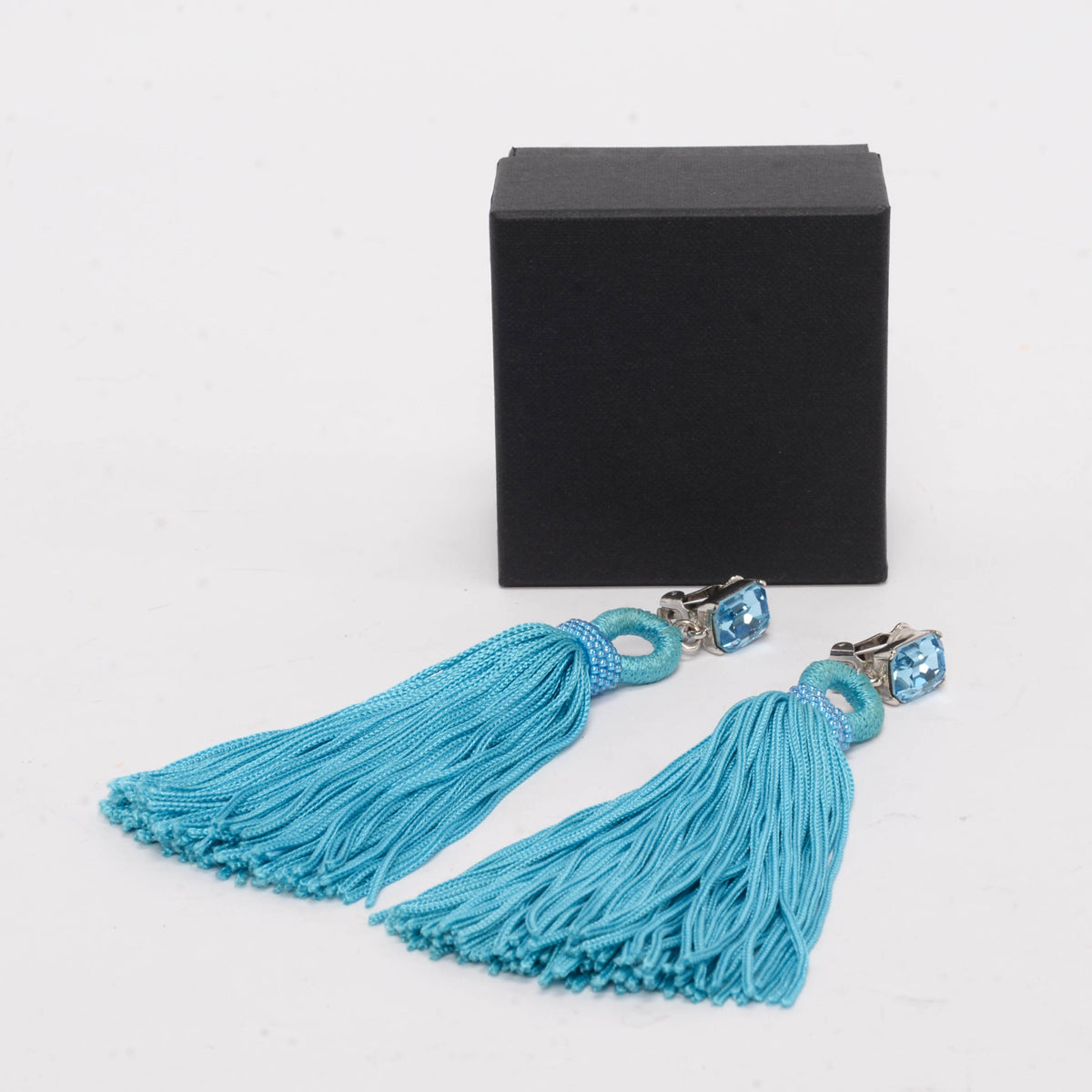 Oscar de la Renta Blue Crystal Tassel Clip On Earrings