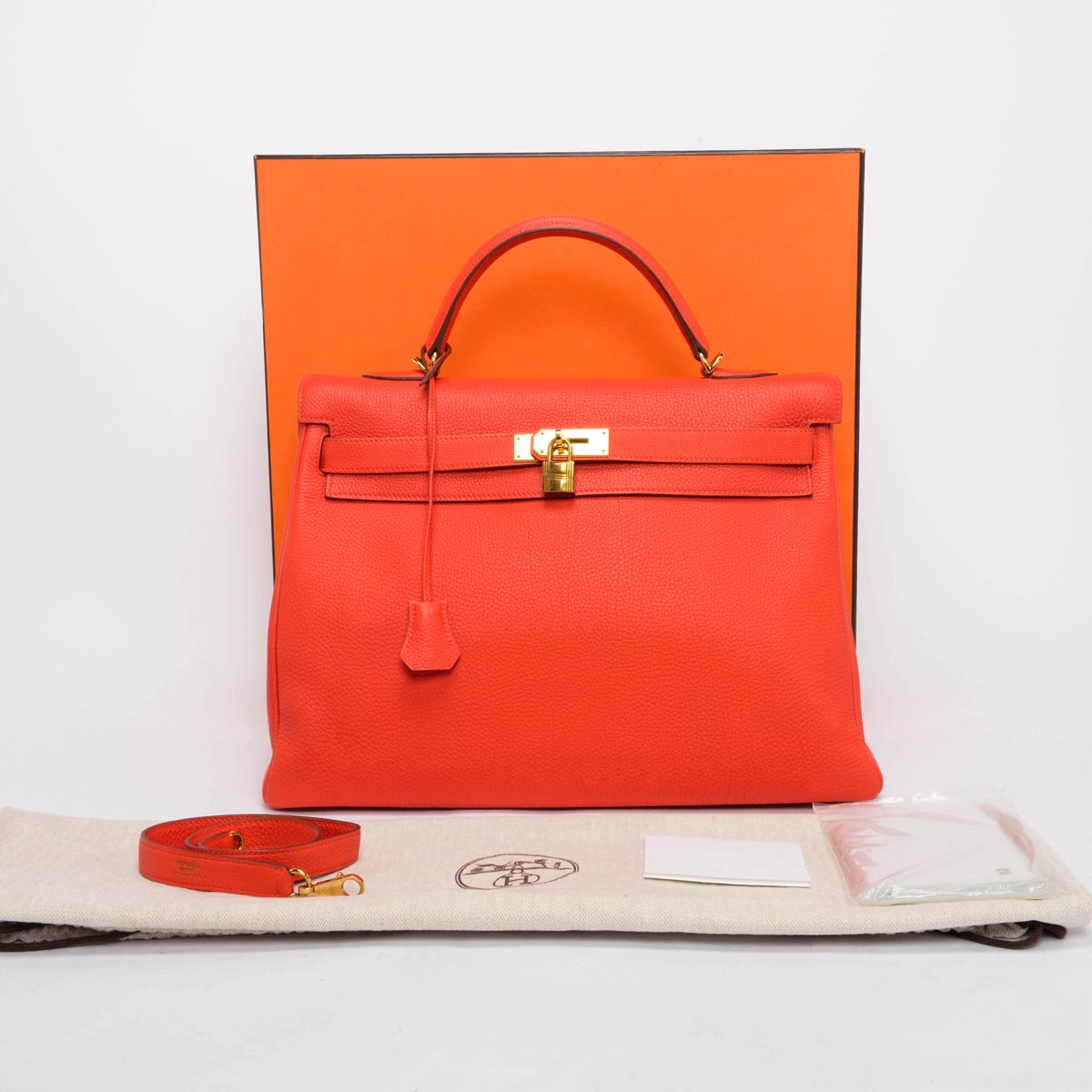 Hermes Capucine Togo Kelly 40 GHW