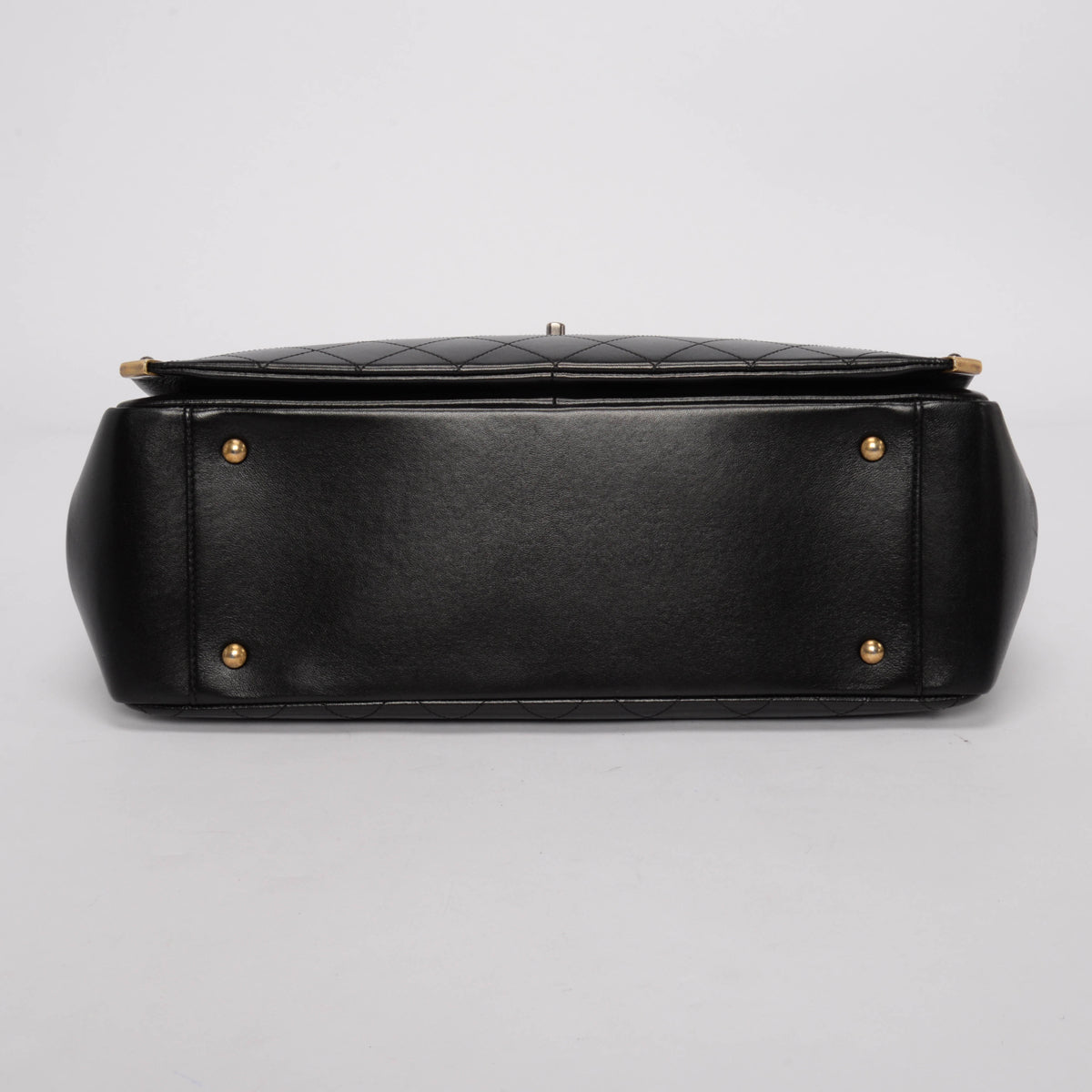 Chanel Black Quilted Calfskin Large Around The Corner Tote