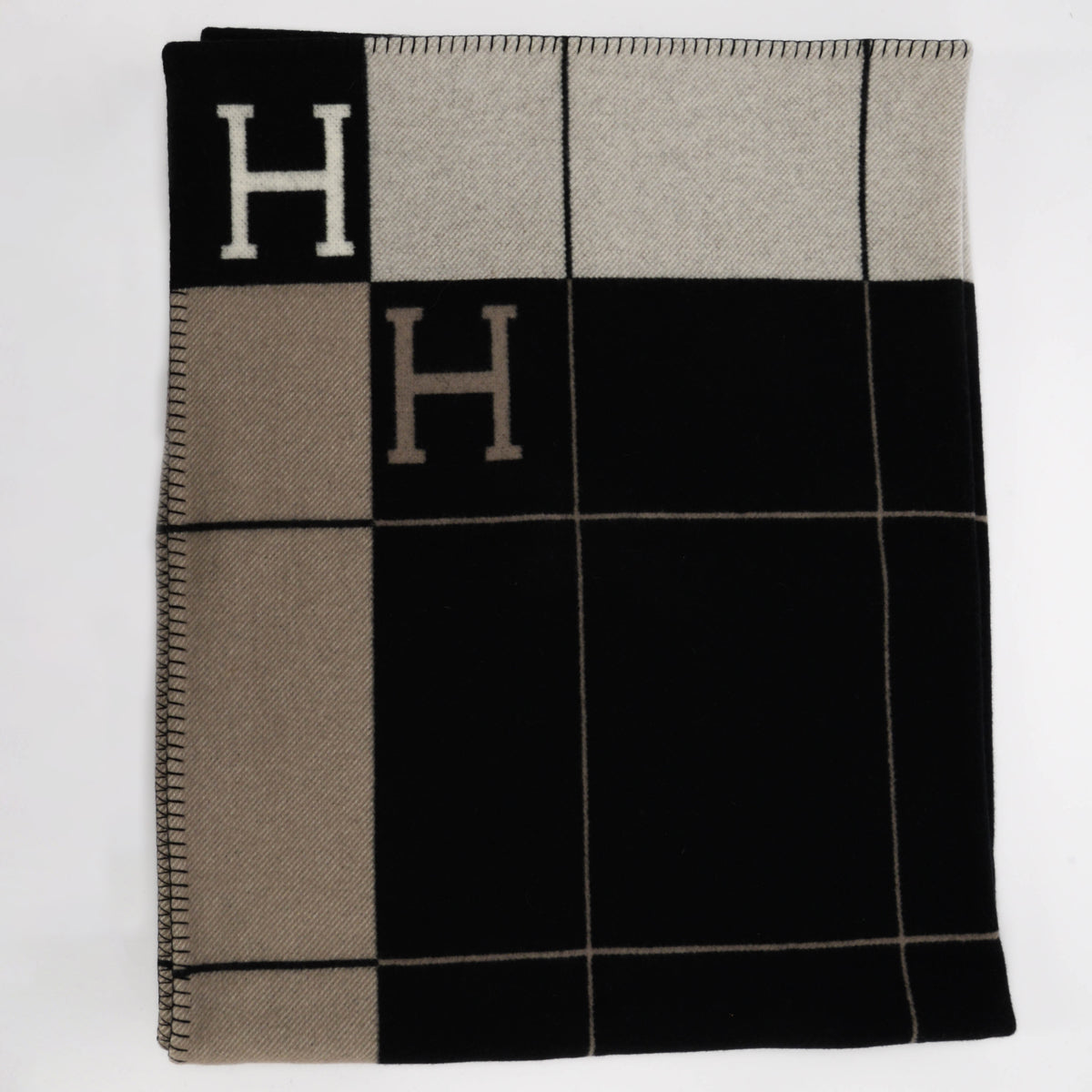 Hermes Ecru & Noir Wool & Cashmere Avalon III Throw Blanket