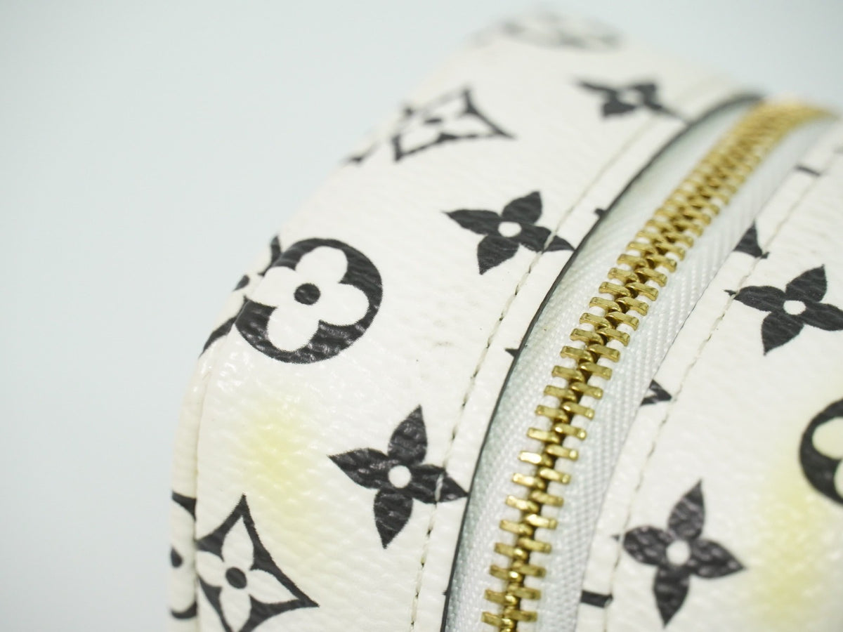 Louis Vuitton Monogram Giant Cube Coin Purse