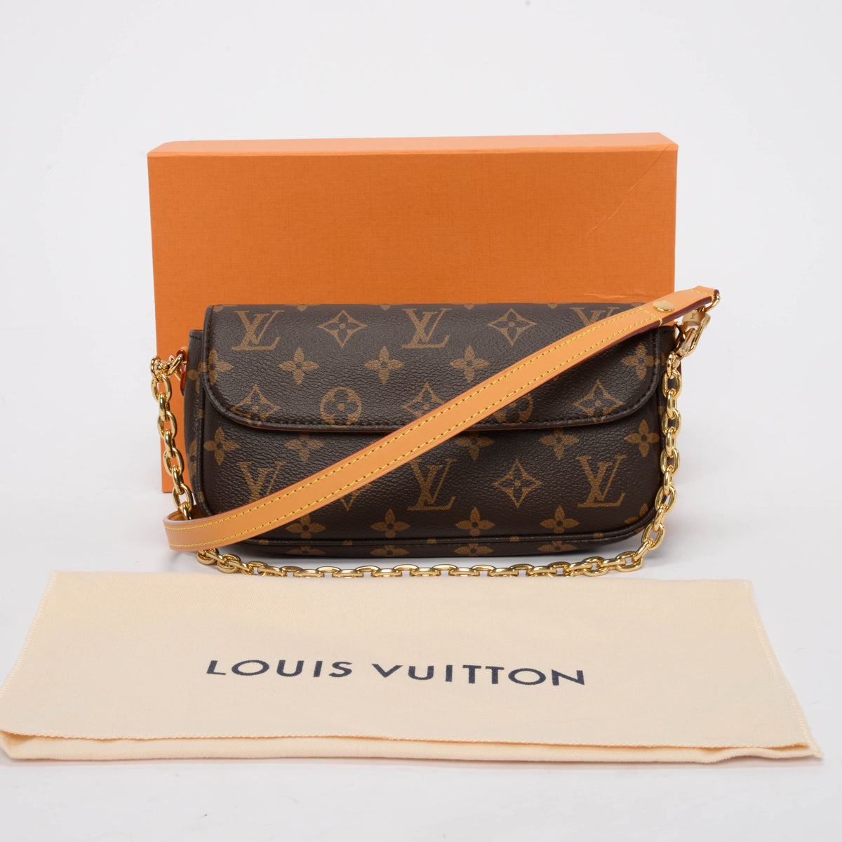 Louis Vuitton Monogram Ivy Wallet On Chain