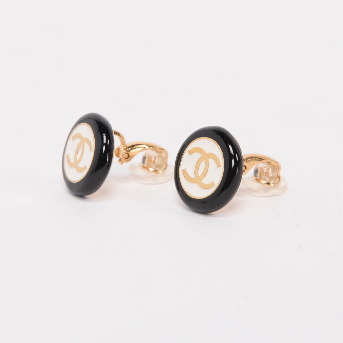 Chanel Black & White Enamel CC Clip-on Earrings