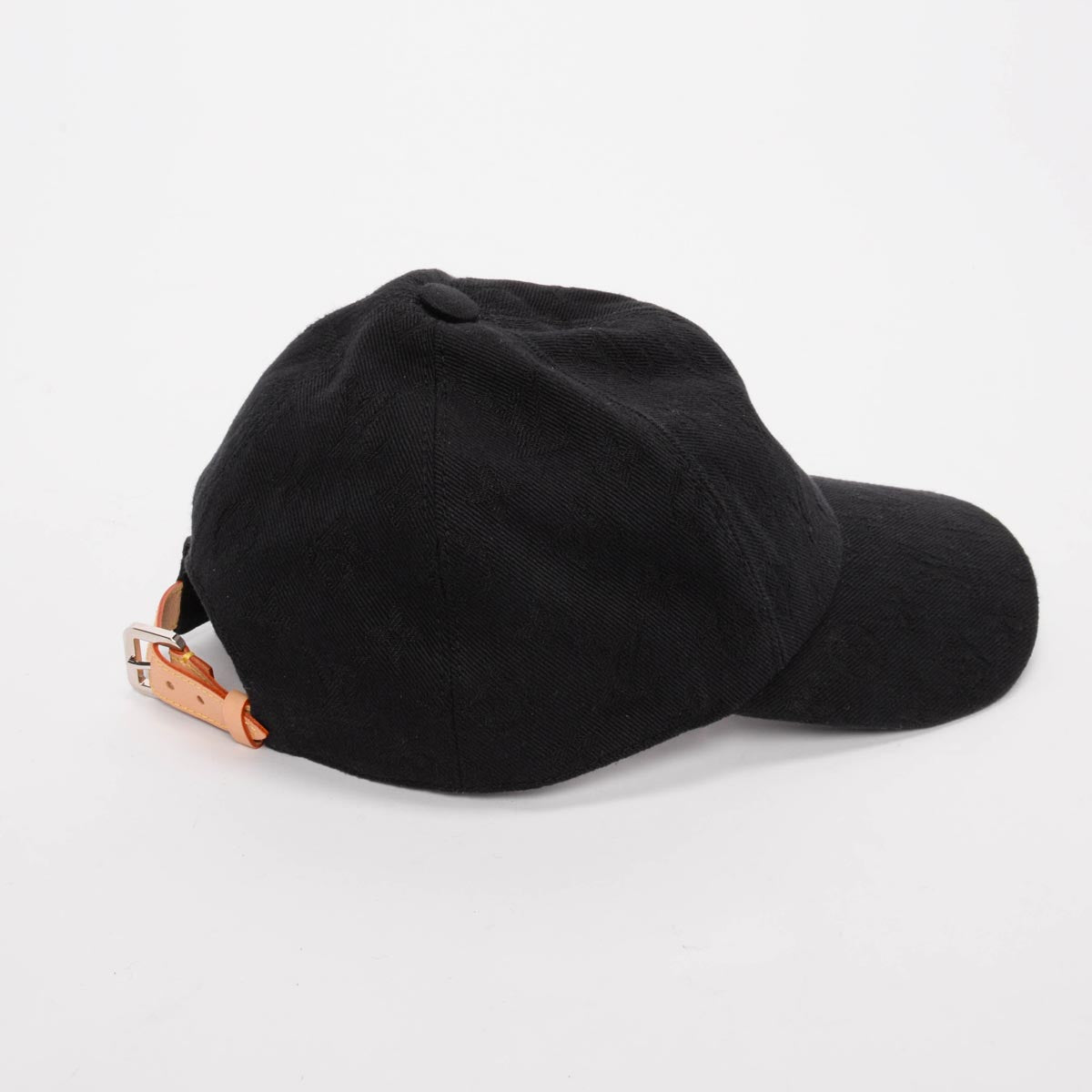 Louis Vuitton Black Monogram Essential Cap