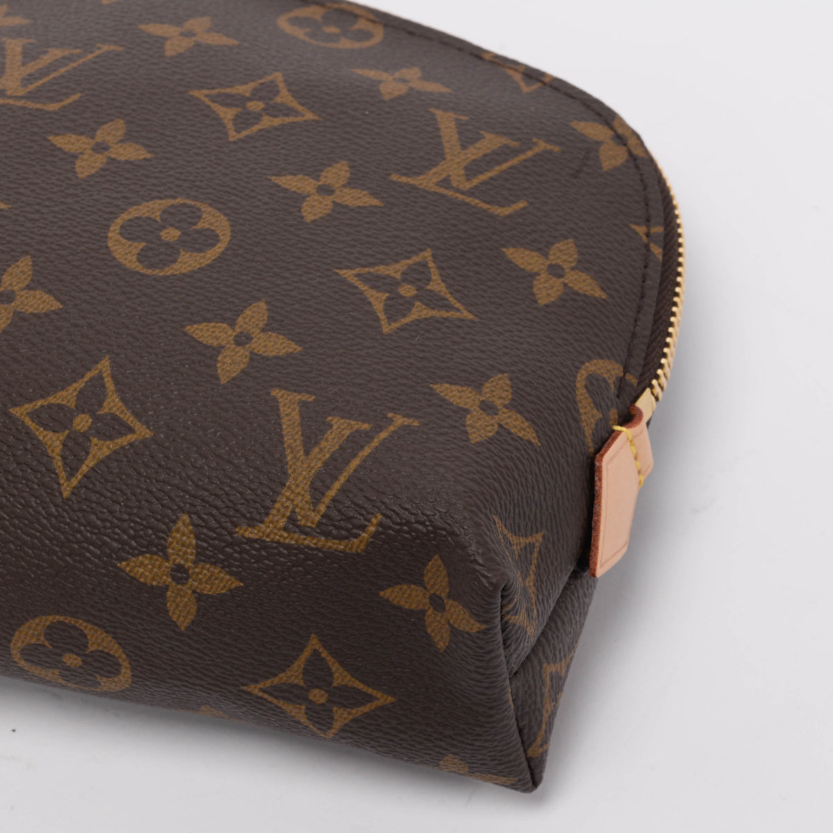 Louis Vuitton Monogram Canvas Pochette Cosmetic GM