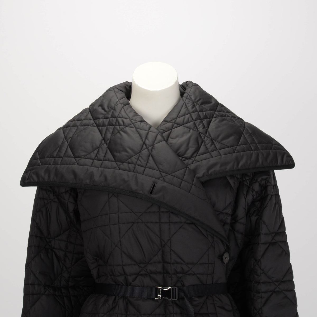 Dior Black Technical Taffeta Cannage Belted Puffer Jacket FR 40