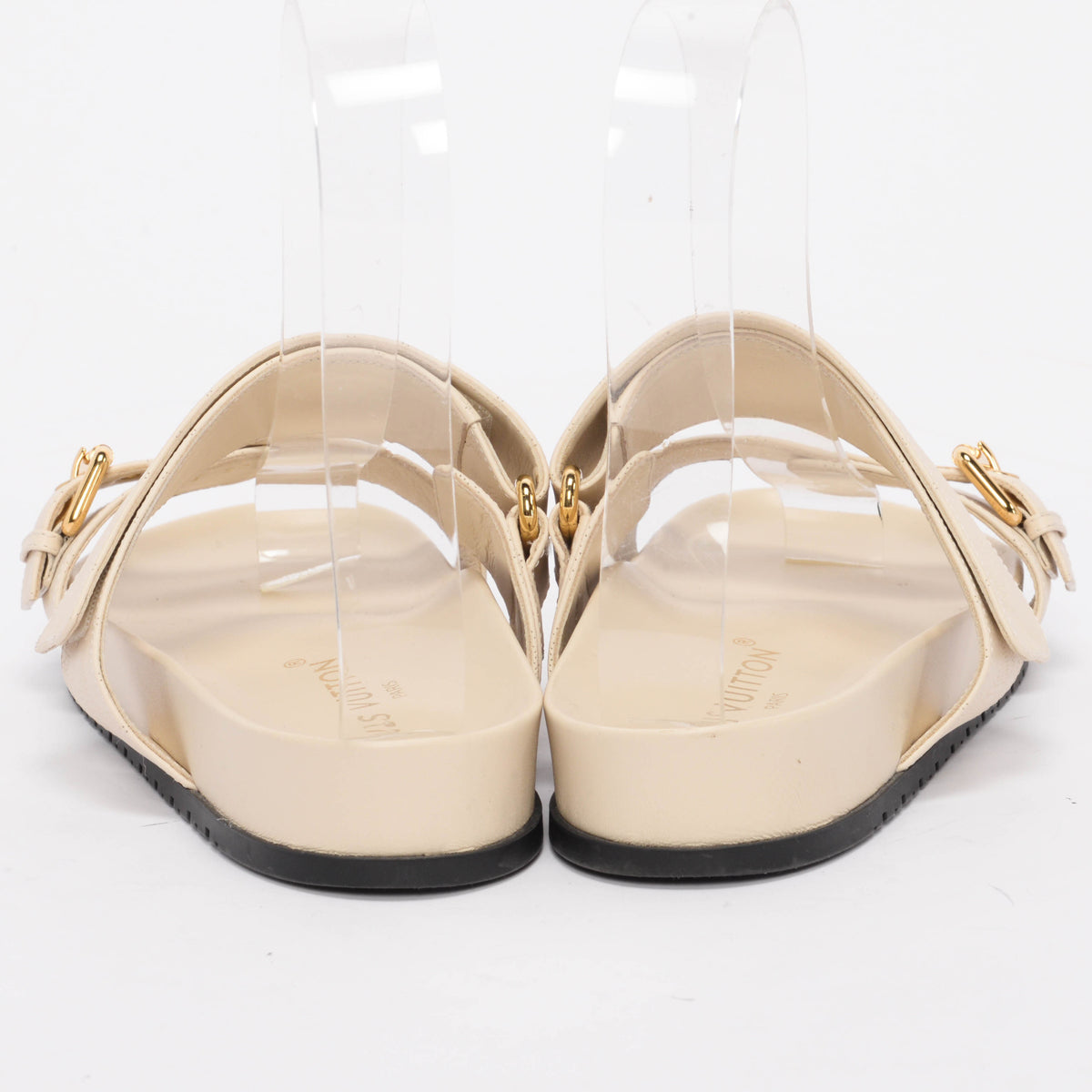 Louis Vuitton Beige Clair Mahina Calfskin Bom Dia Flats 39