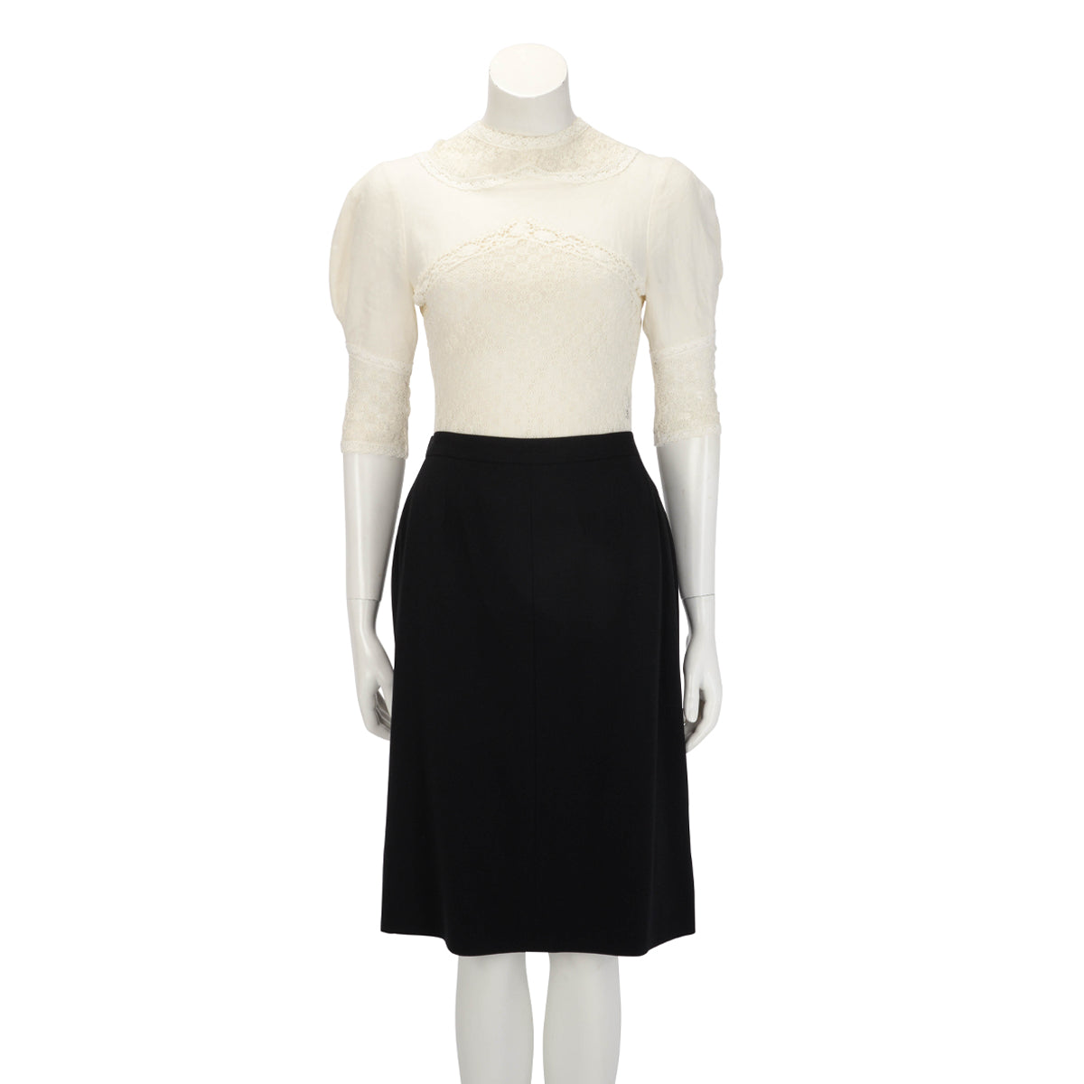 Chanel Black Fine Wool Pencil Skirt FR 44