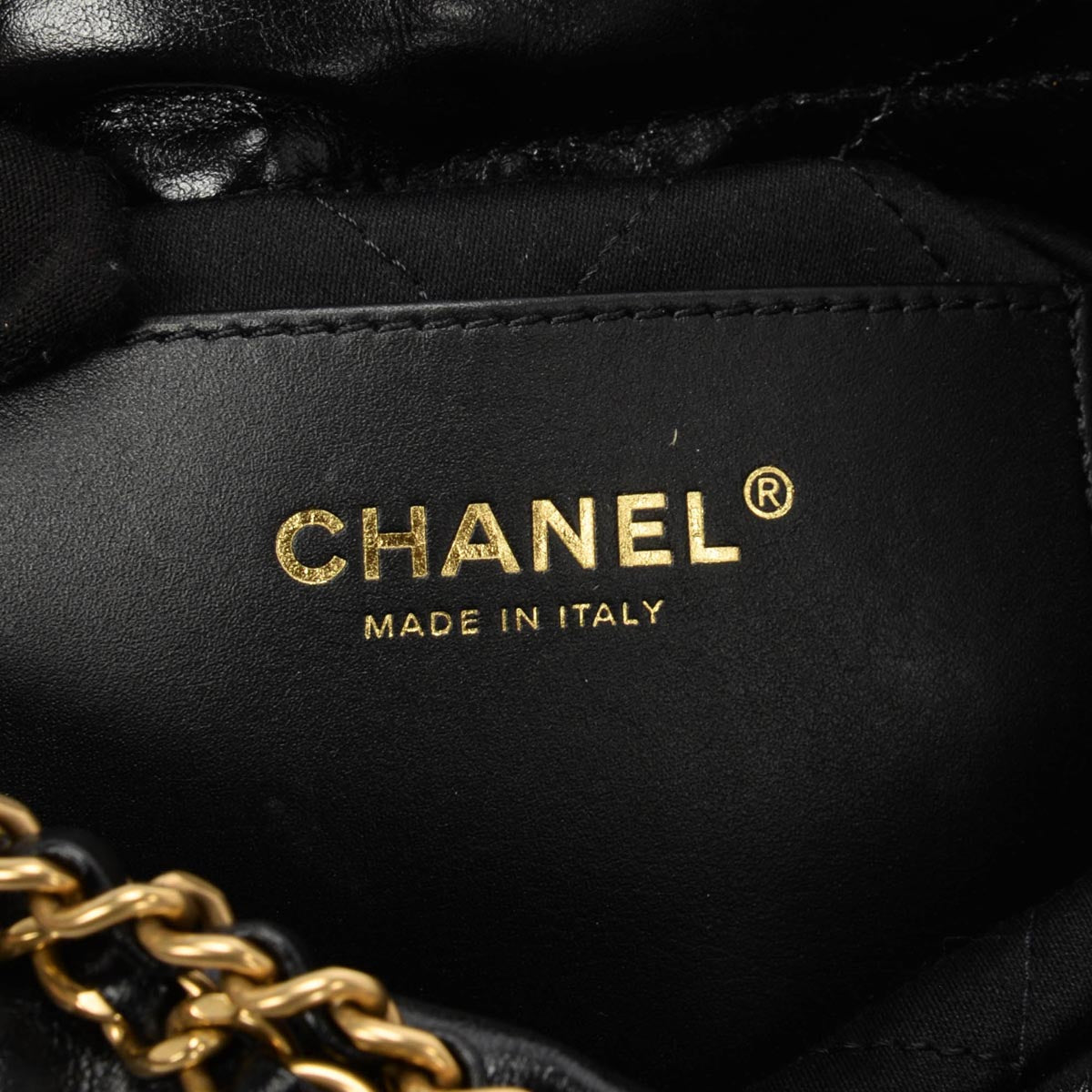 Chanel Black Shiny Calfskin Chanel 22 Mini Bag