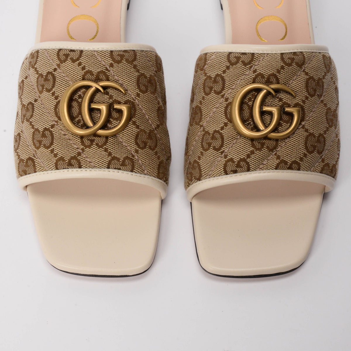 Gucci Beige GG Canvas Marmont Flats 40