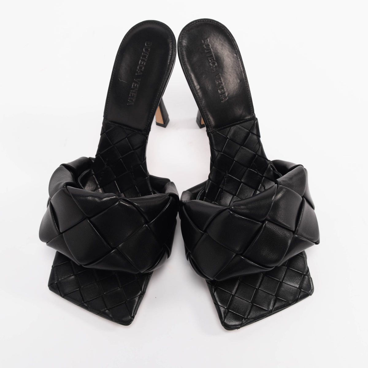 Bottega Veneta Black Nappa Maxi Intrecciato Lido Mules 40