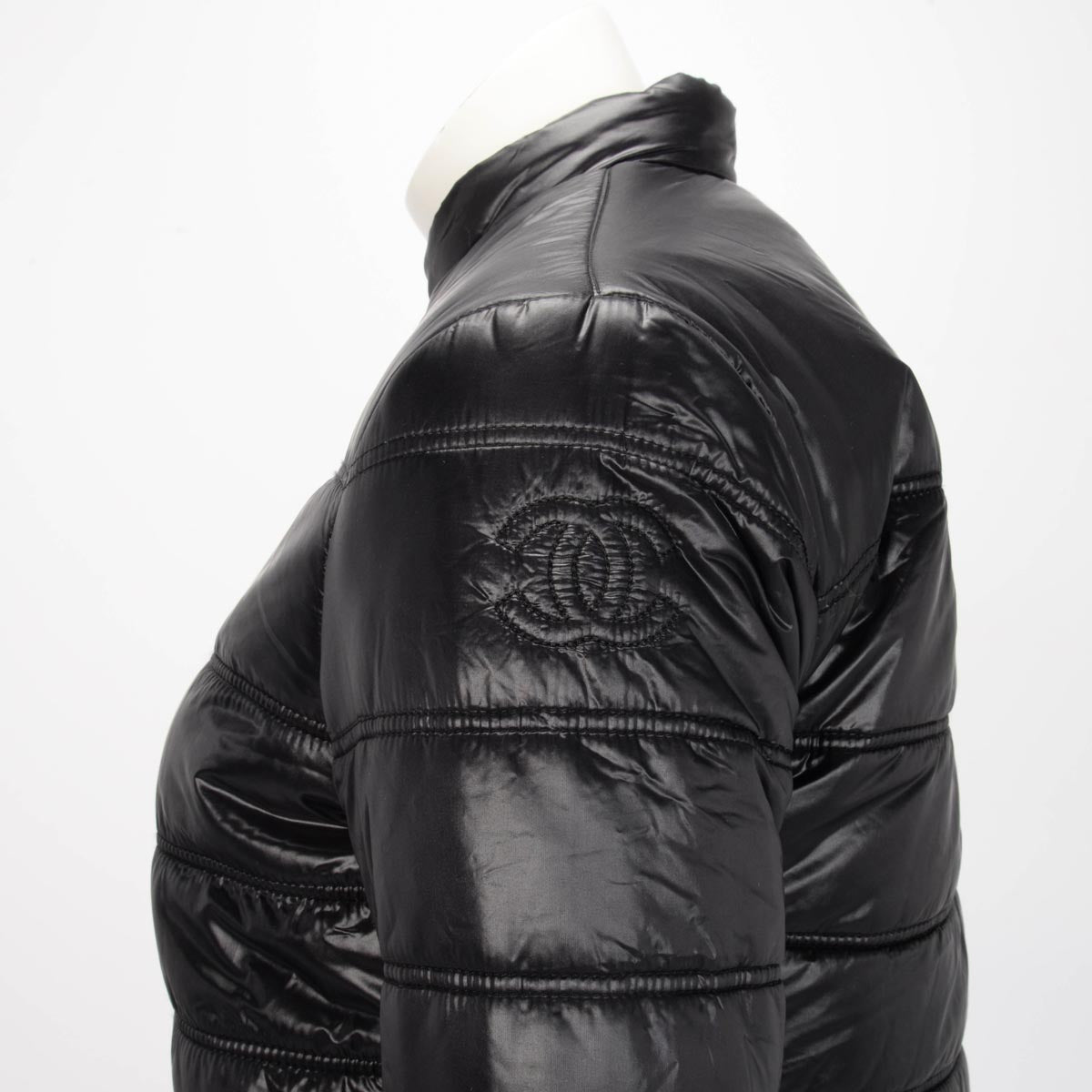 Chanel Black & Red Quilted Nylon Reversible CC Jacket FR 38